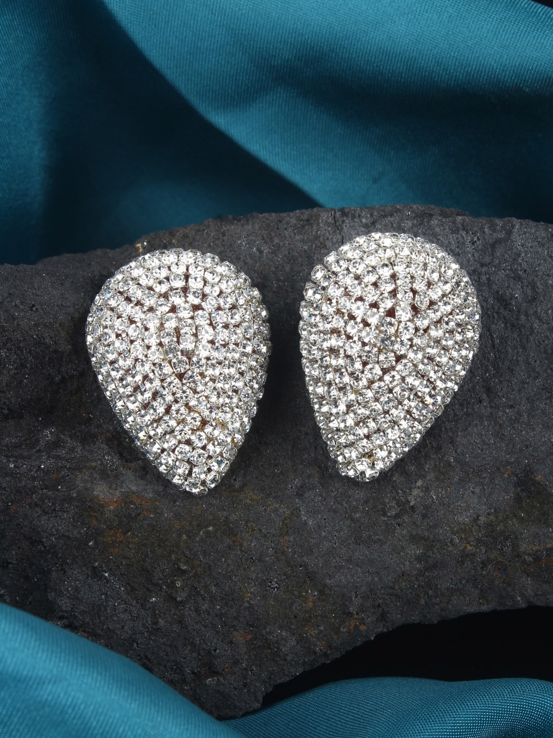 

DressBerry Silver-Plated Contemporary Studs Earrings