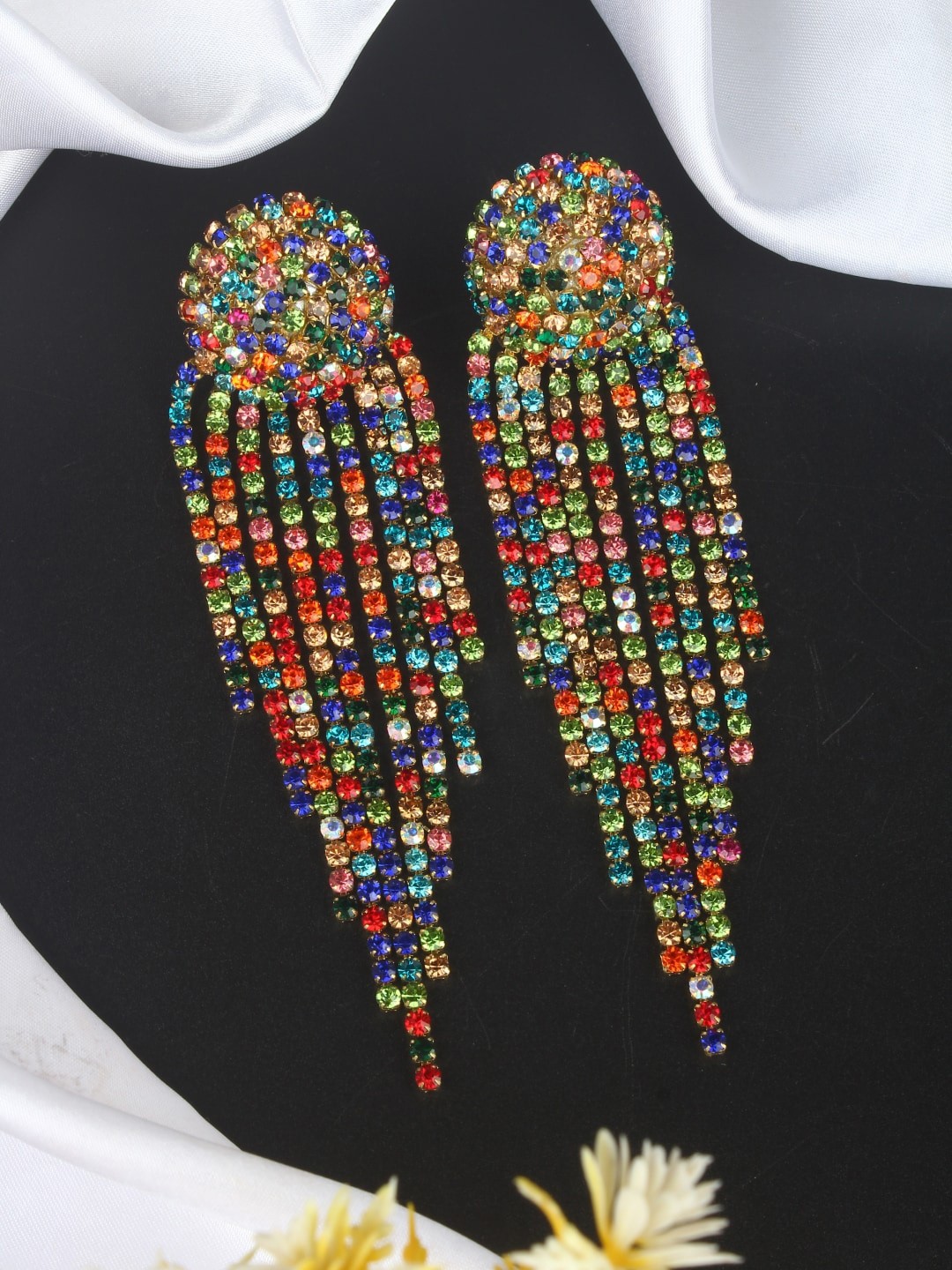 

DressBerry Gold-Plated Rhinestone-Studded Drop Earrings