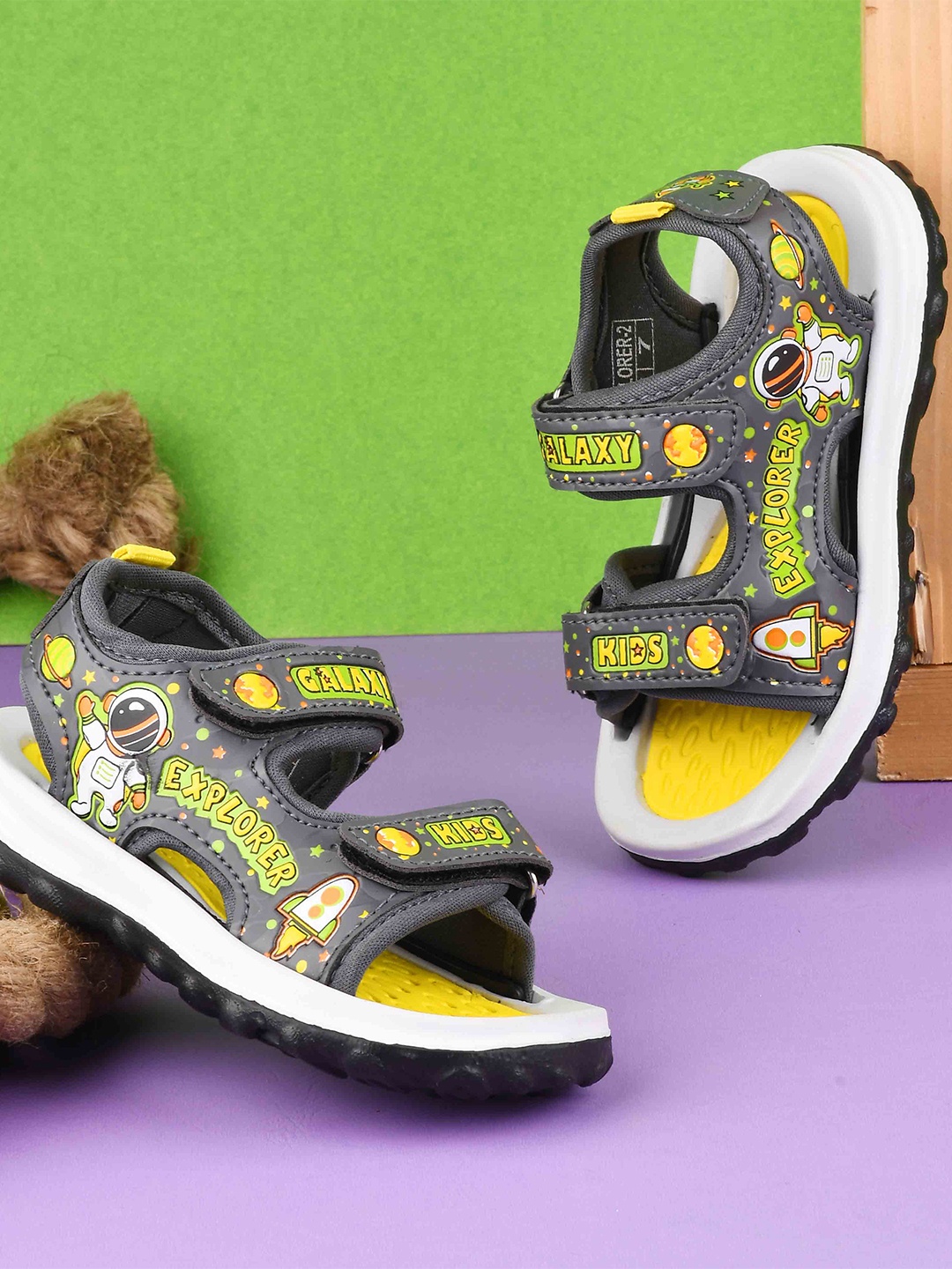 

KATS Kids Sports Sandals, Yellow