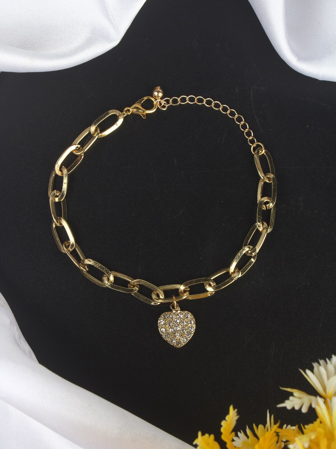 

DressBerry Cubic Zirconia Gold-Plated Charm Bracelet