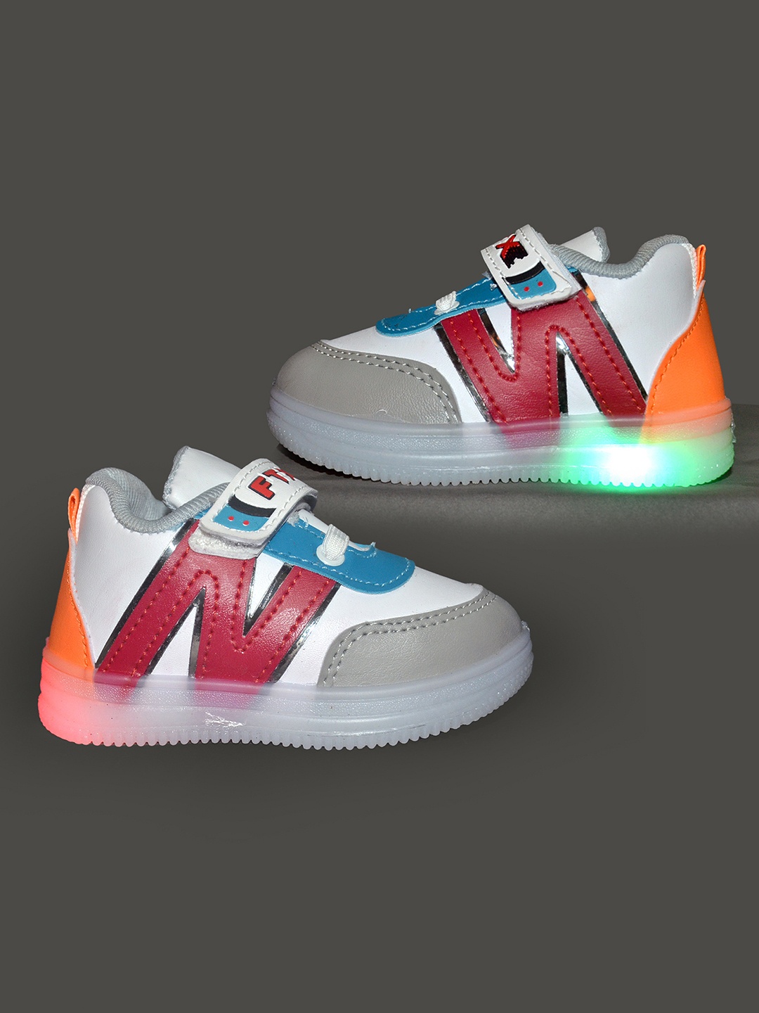 

FEETWELL SHOES Kids Colourblocked LED Sneakers, Red