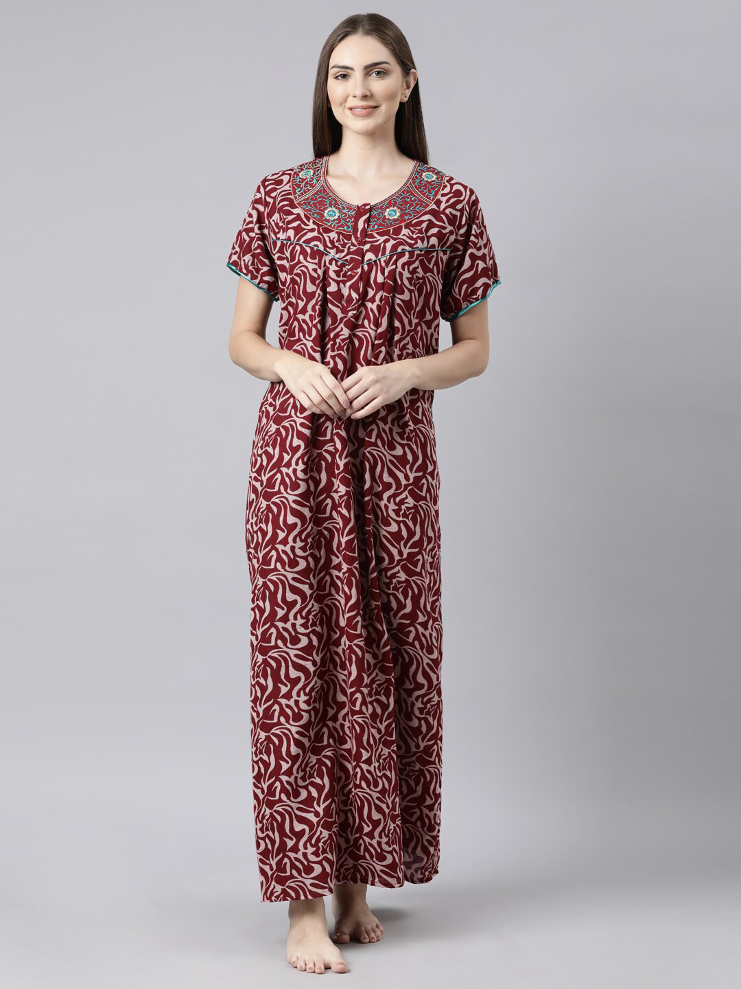 

Bailey sells Floral Printed Pure Cotton Maxi Nightdress, Maroon