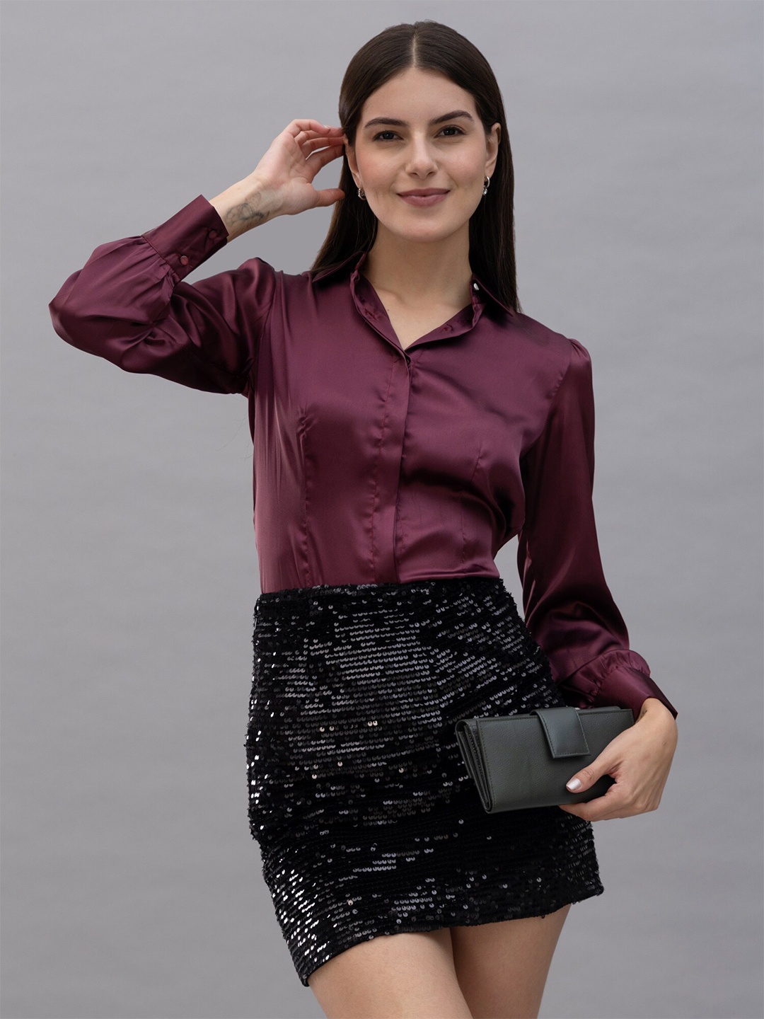 

PURYS Smart Spread Collar Satin Casual Shirt, Maroon