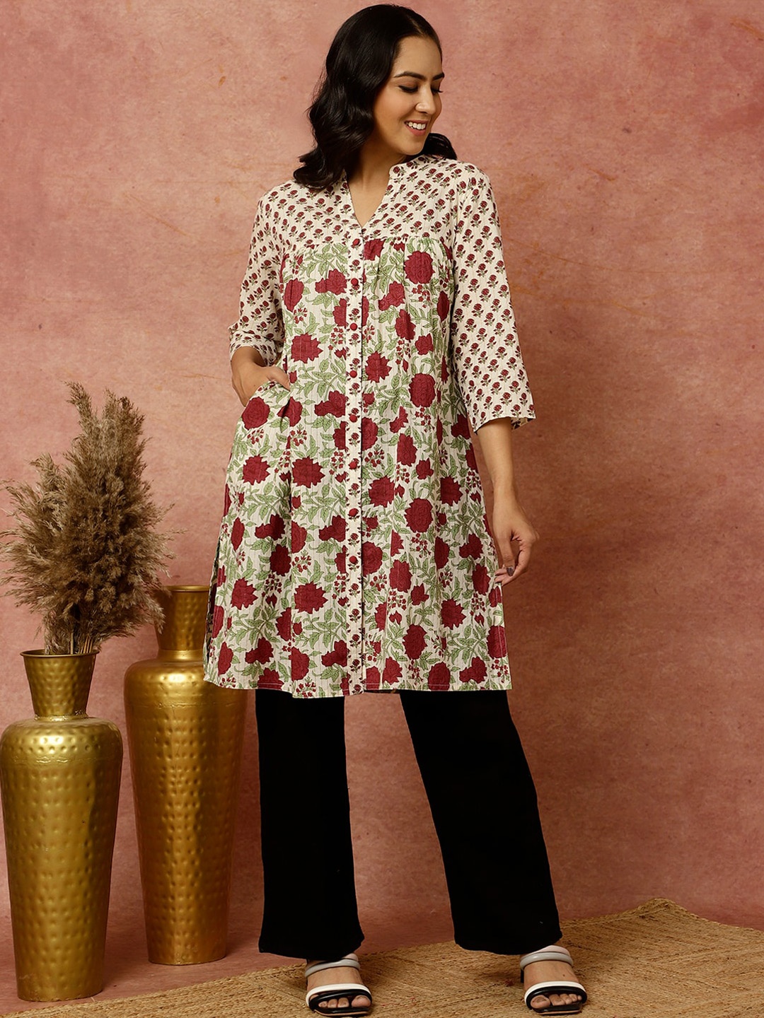 

Jaipur Kurti Floral Block Printed Loose Fit Cotton Kurta, White