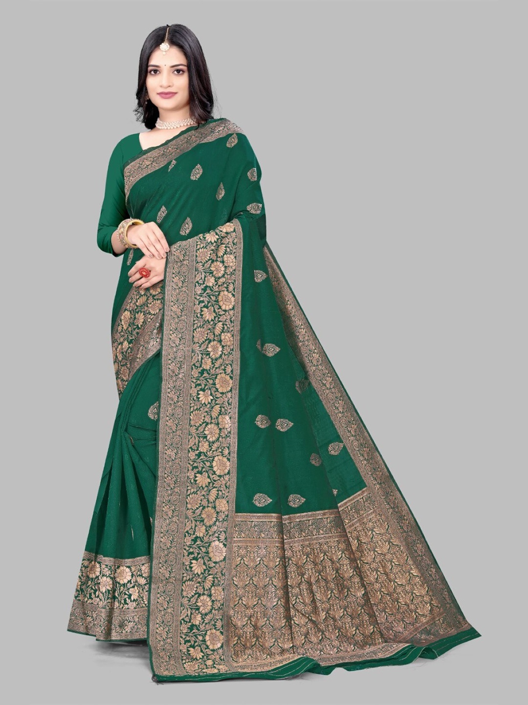 

ZEEPKART Ethnic Motifs Woven Design Zari Saree, Green