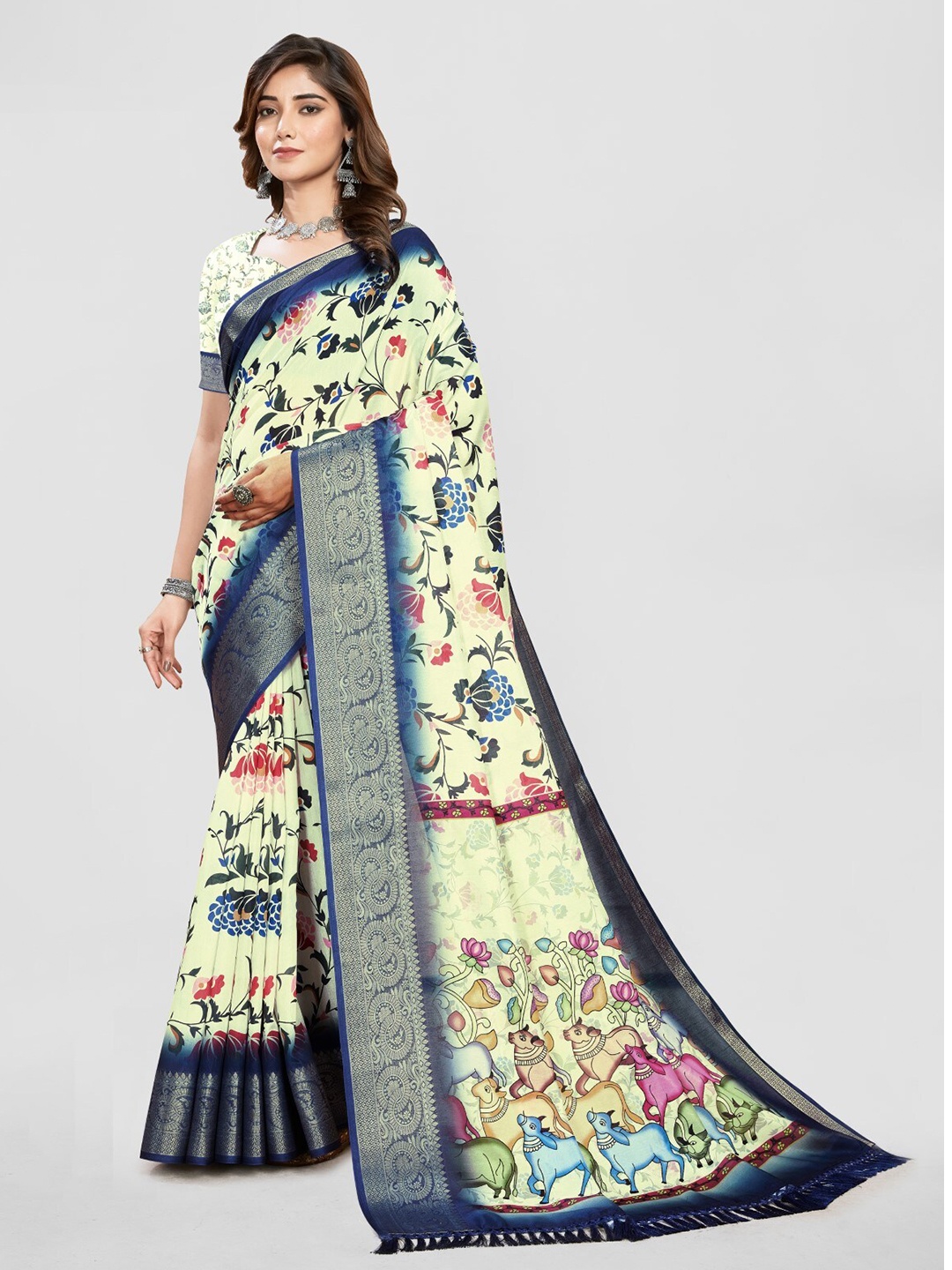 

ZEEPKART Kalamkari Printed Saree, Blue