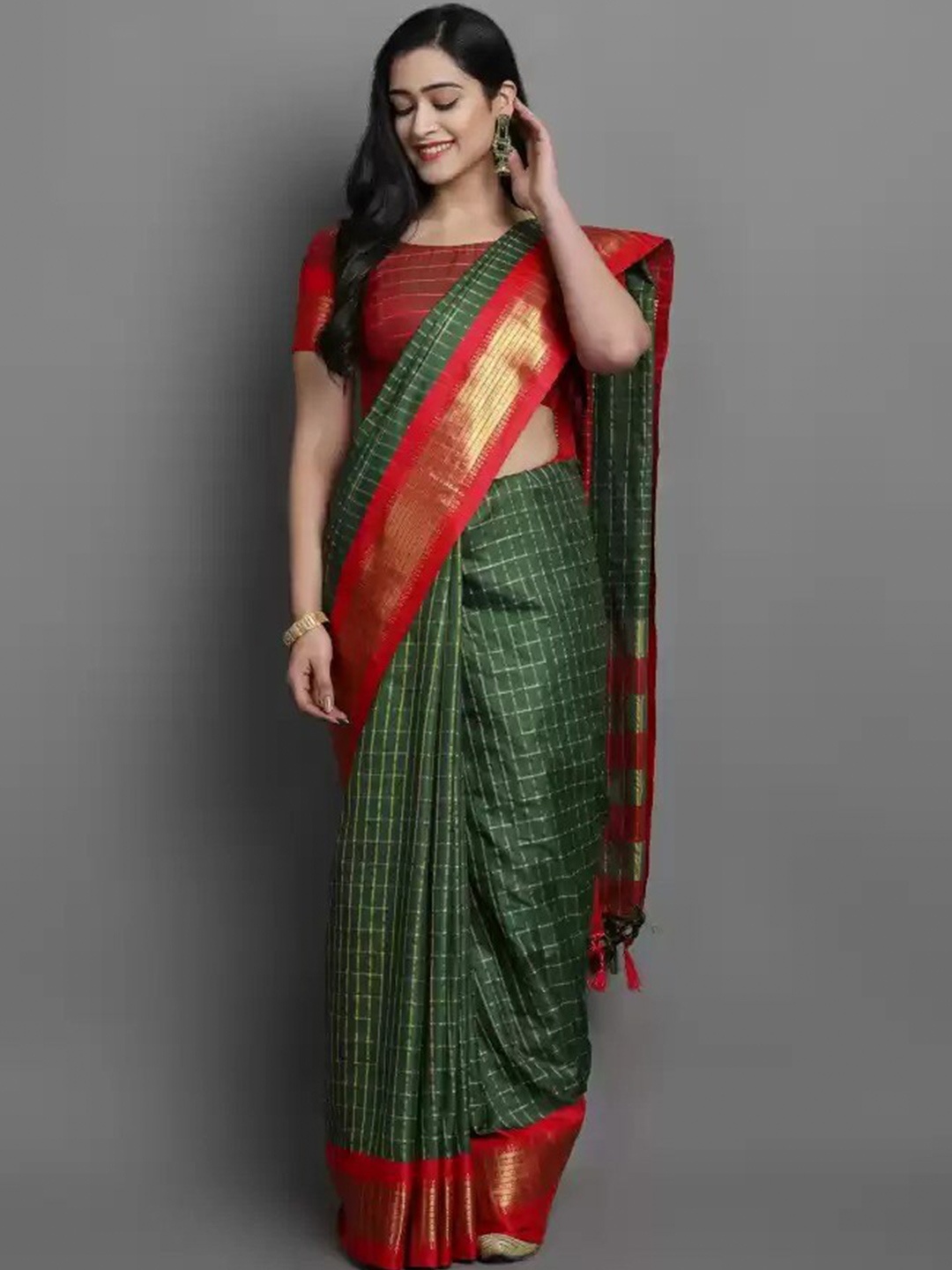 

ZEEPKART Woven Design Saree, Green