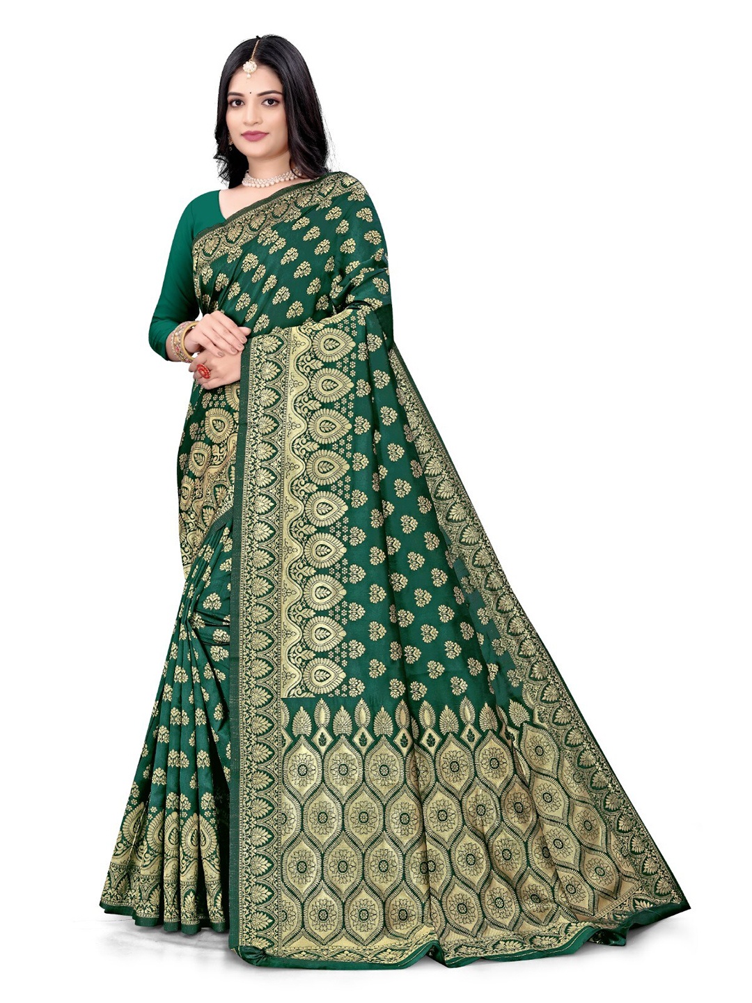 

ZEEPKART Woven Design Saree, Green