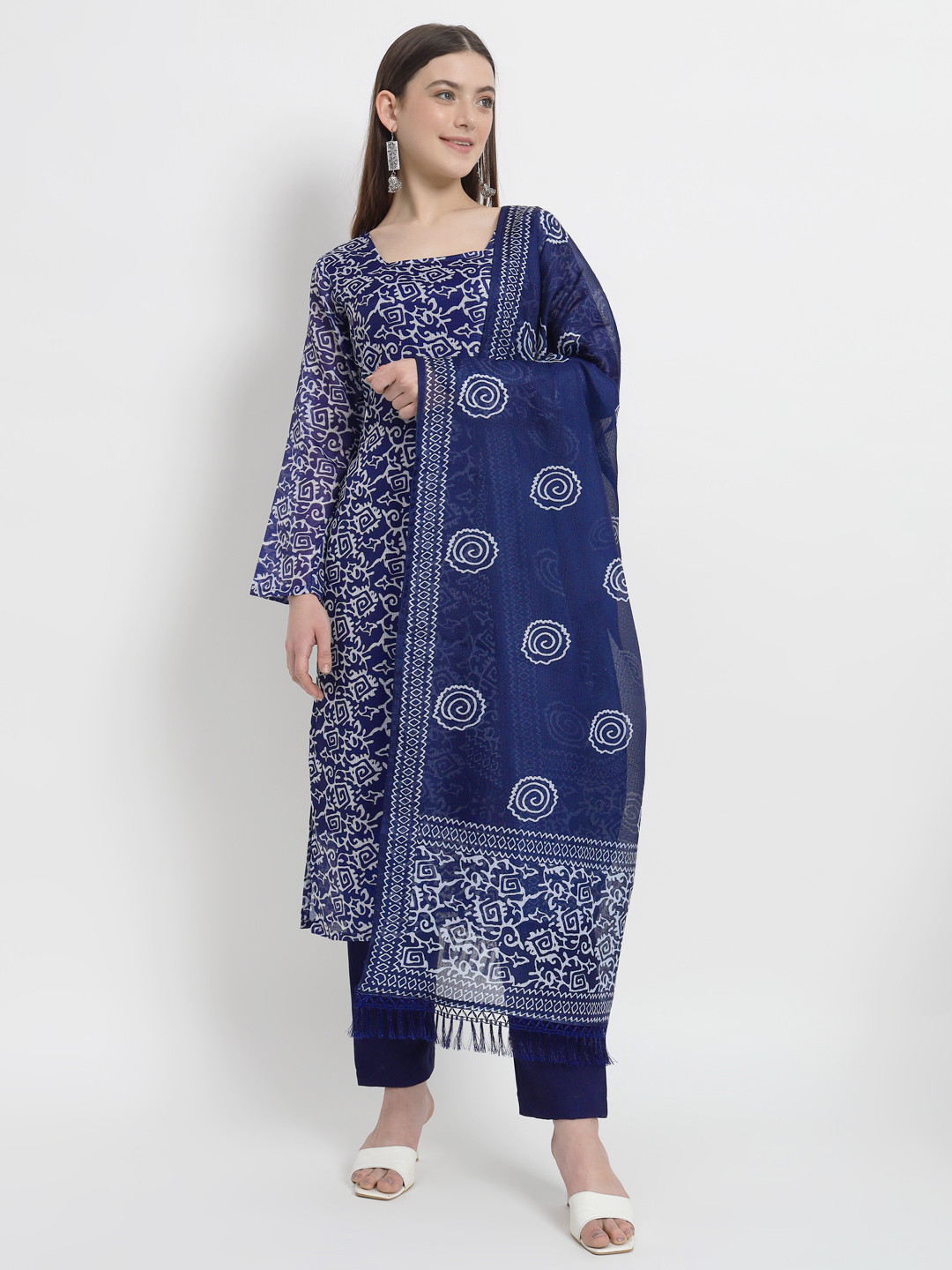 

Sun Fashion And Lifestyle Geometric Printed Straight Kurta With Trousers & Dupatta, Navy blue
