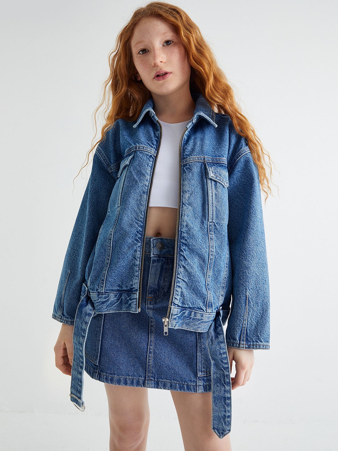

Koton Girls Washed Spread Collar Long Sleeves Cotton Denim Jacket, Blue