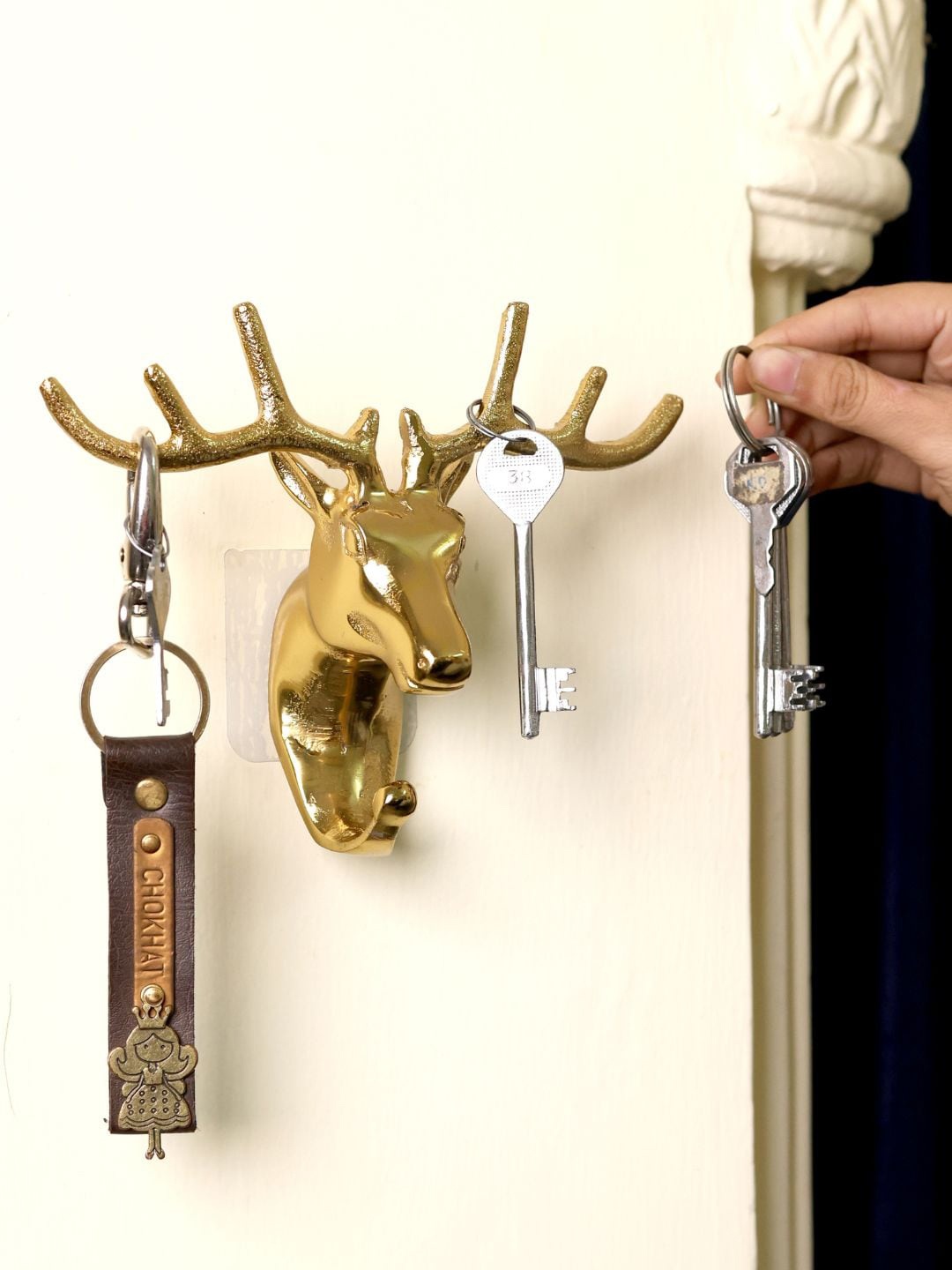 Chokhat Gold Toned Deer Shaped Key Holder