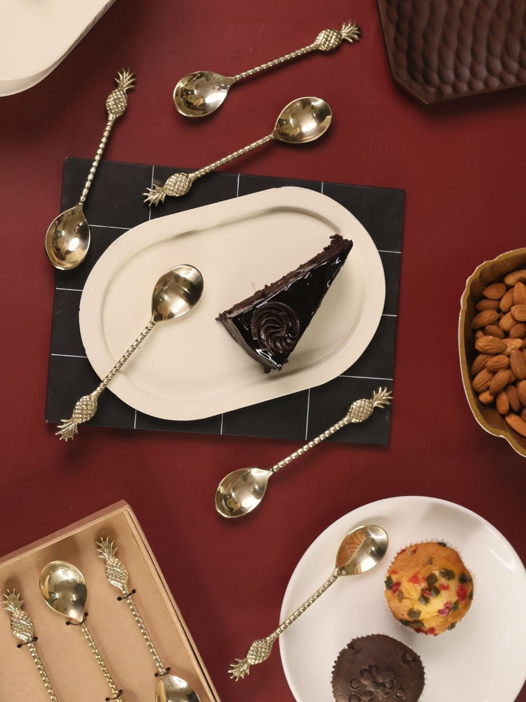 

Chokhat Gold 6 Pieces Steel Ananas Dessert Spoons Set