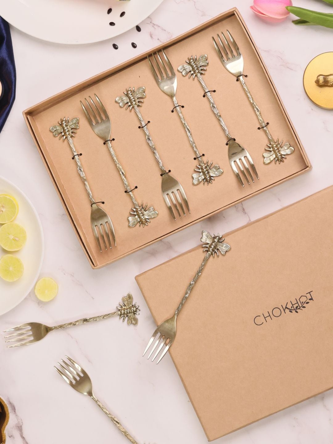 

Chokhat Gold-Toned 6 Pieces Steel Bhavra Desert Fork Set