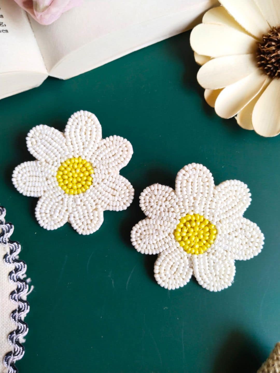 

Anouk White Beaded Floral Studs Earrings