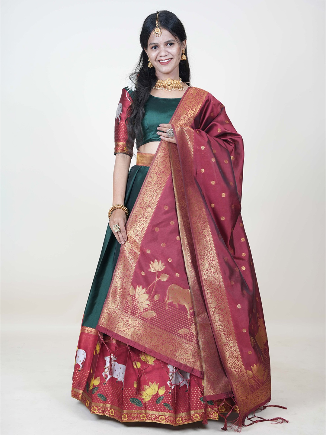 

Fabcartz Printed Ikat Semi-Stitched Lehenga & Unstitched Blouse With Dupatta, Green