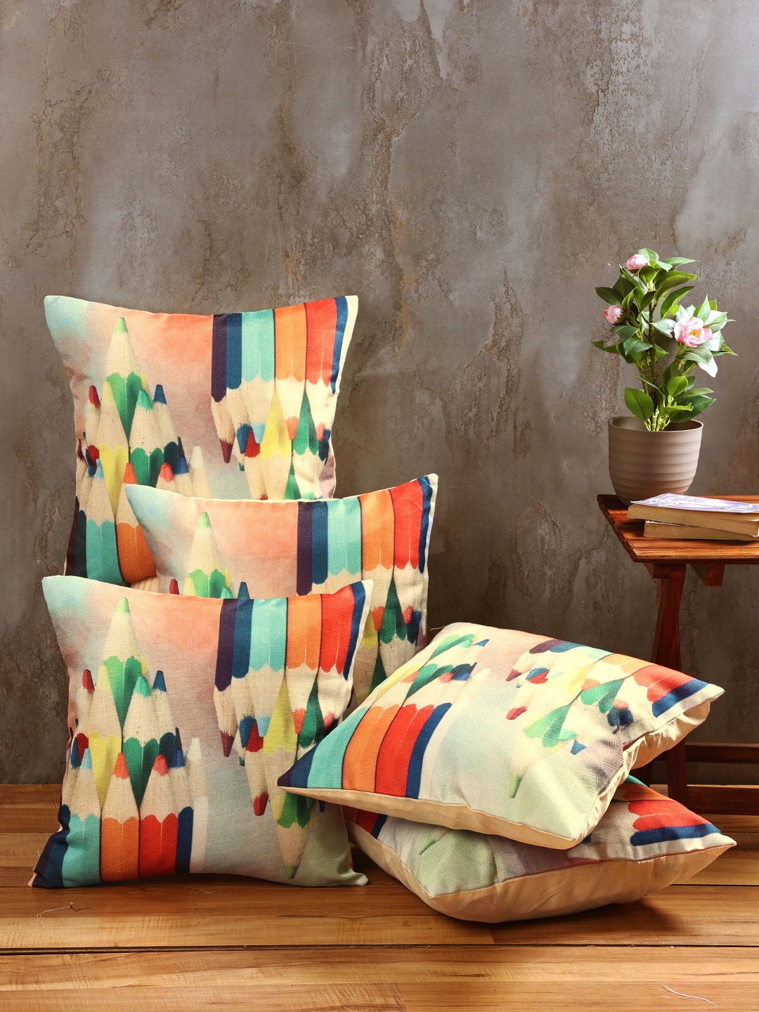 

Aura Beige & Red 5 Pieces Geometric Square Cushion Covers