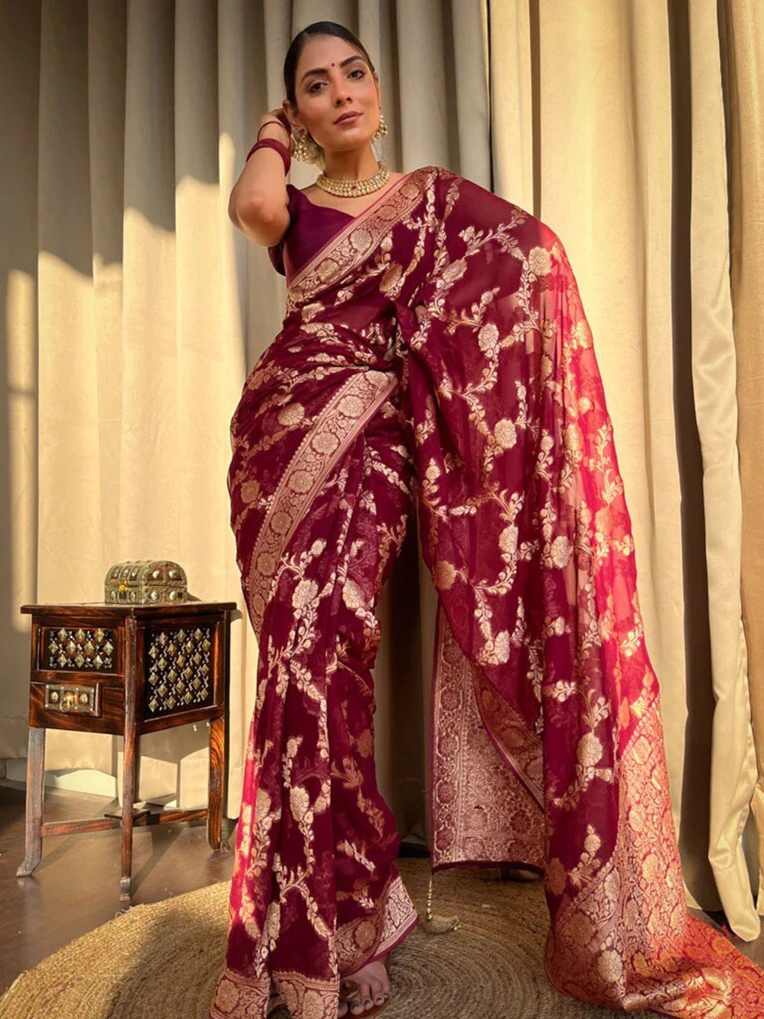

MORLY Ethnic Woven Design Zari Kanjeevaram Saree, Maroon