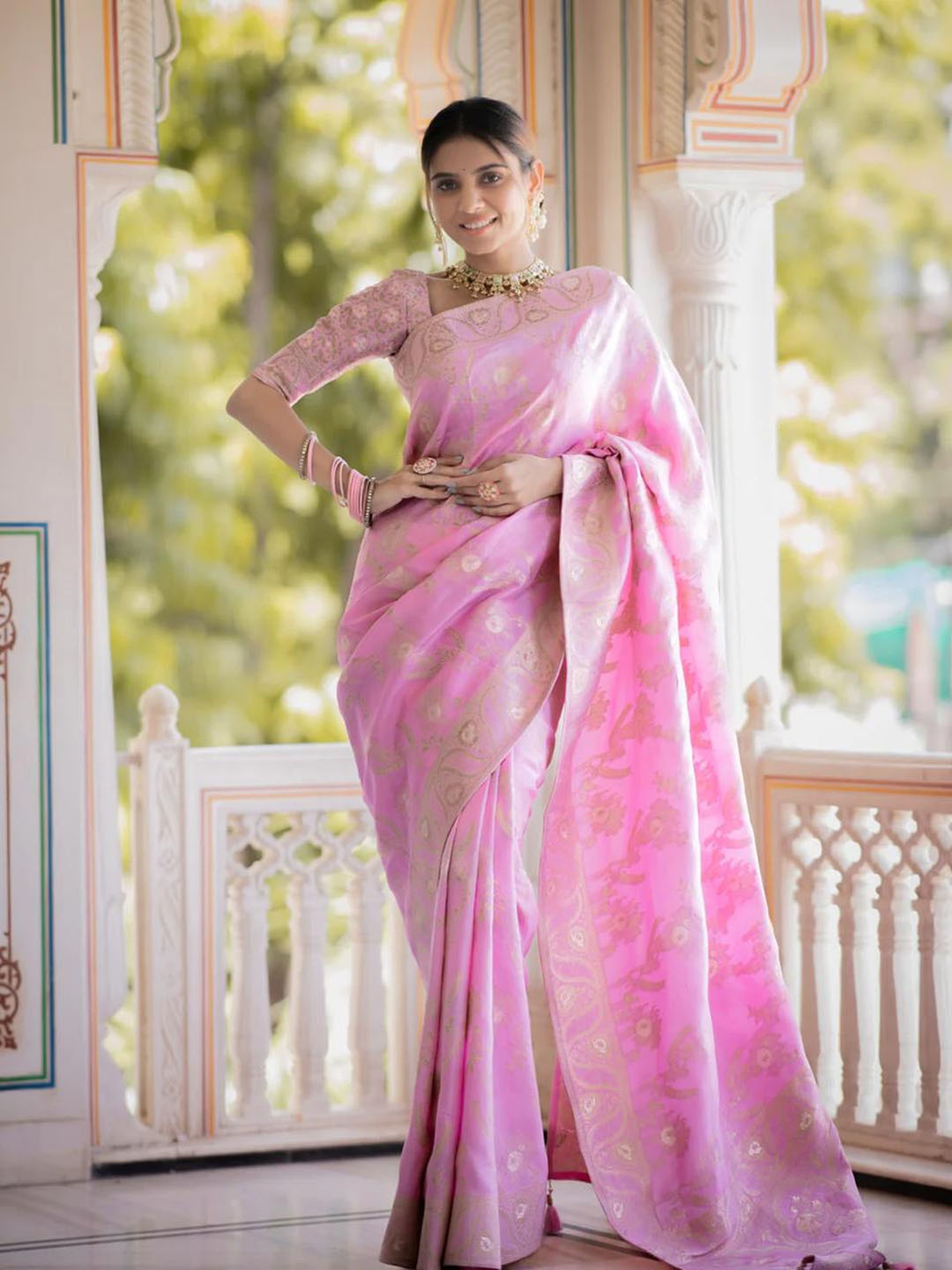 

MORLY Ethnic Woven Design Zari Kanjeevaram Saree, Pink
