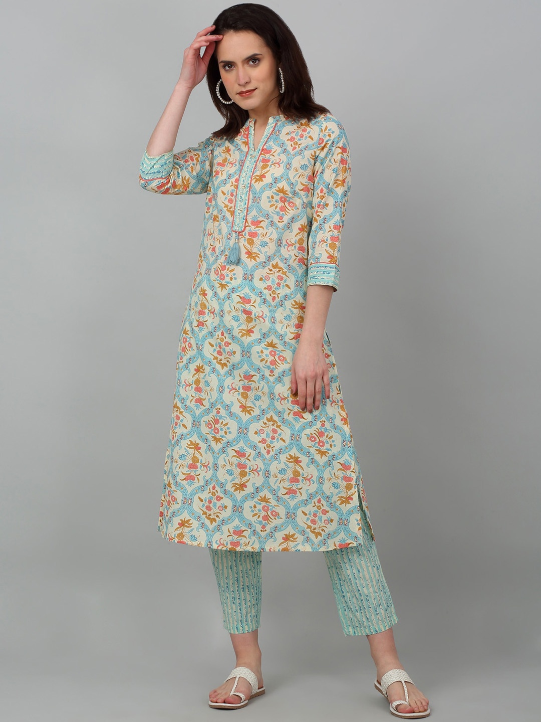 

Cantabil Floral Printed Mndarin Collar Pure Cotton Kurta with Trousers, Off white