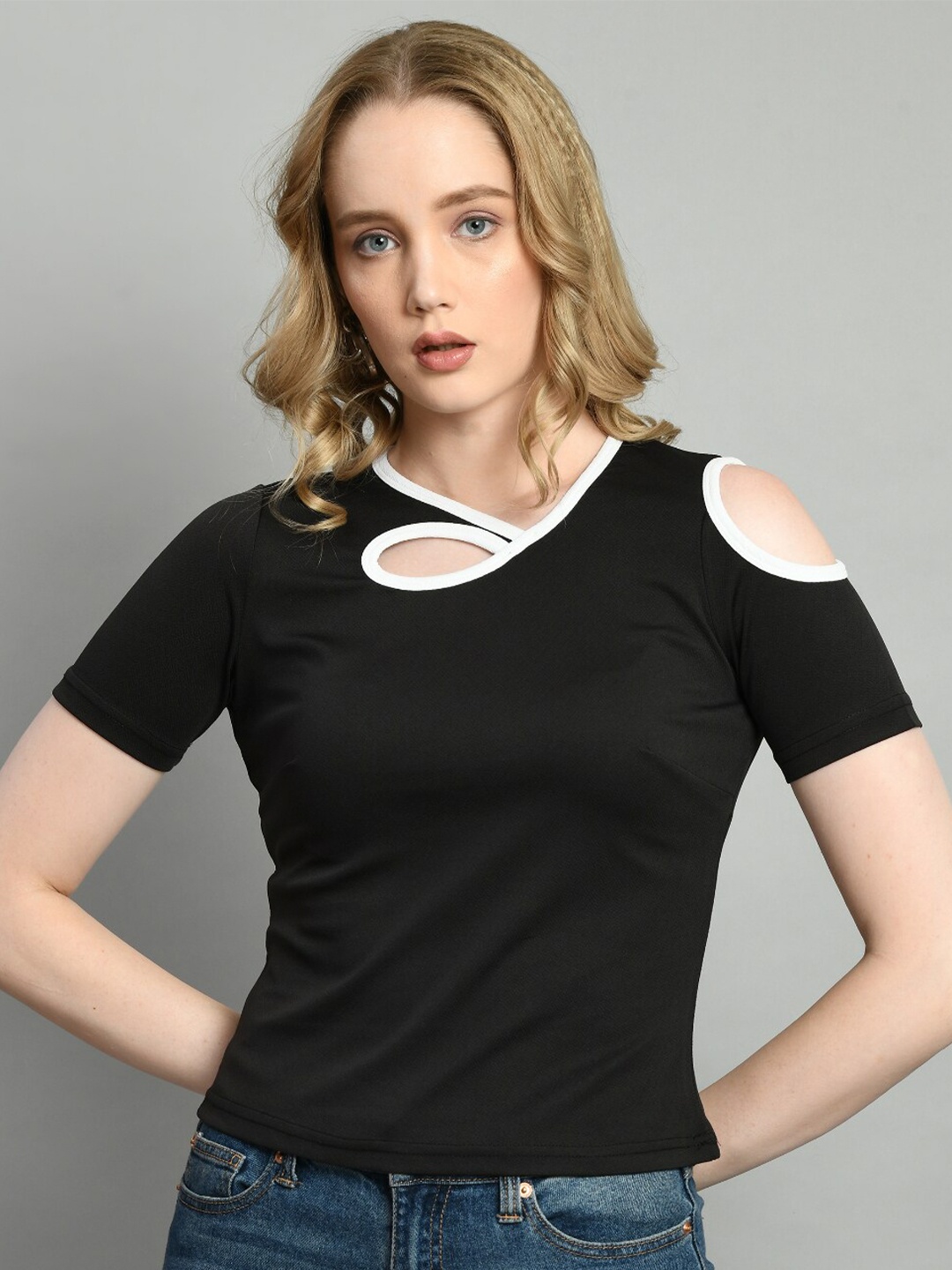 

BAESD Cold-Shoulder Sleeves Top, Black
