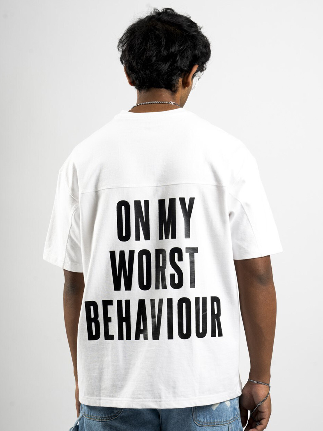 

BOYCOTT Men Typography Printed Oversized Cotton Drop-Shoulder Sleeves T-shirt, White