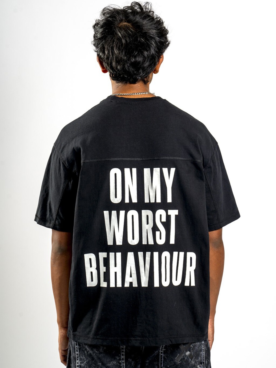 

BOYCOTT Typography Printed Oversized Cotton Drop-Shoulder Sleeves T-shirt, Black