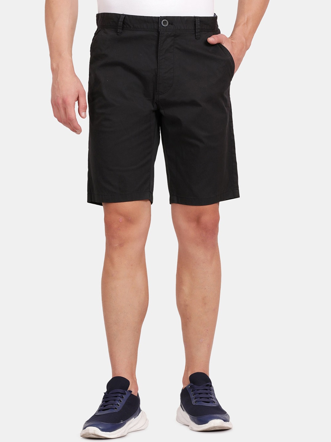 

t-base Men Mid-Rise Shorts, Black