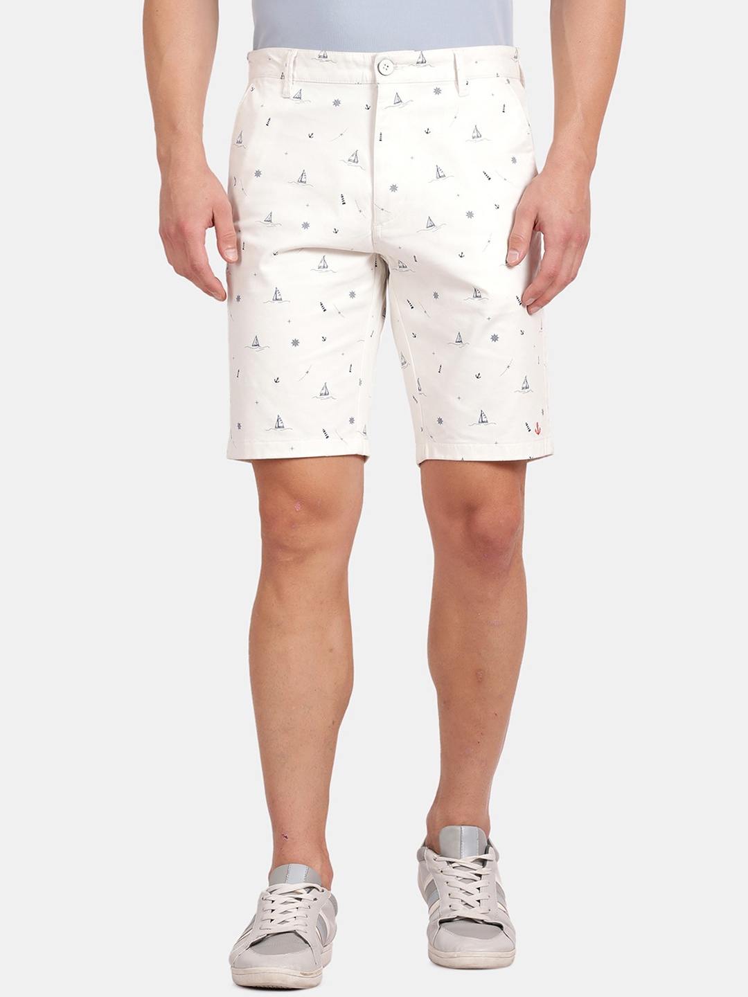 

t-base Men Conversational Printed Mid-Rise Shorts, Cream