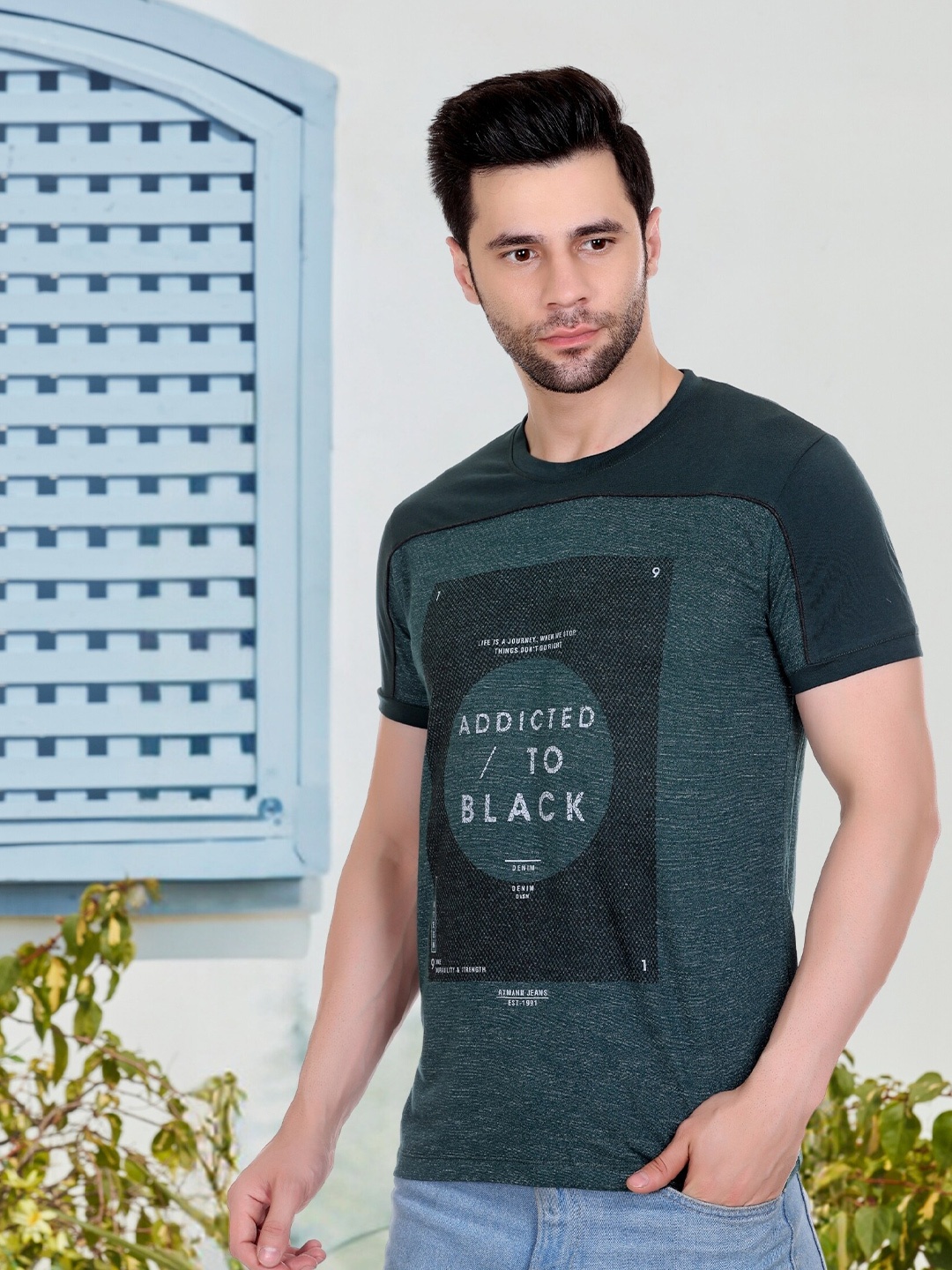 

AXMANN Typographic Printed Raglan Sleeves Round Neck Cotton T-shirt, Green