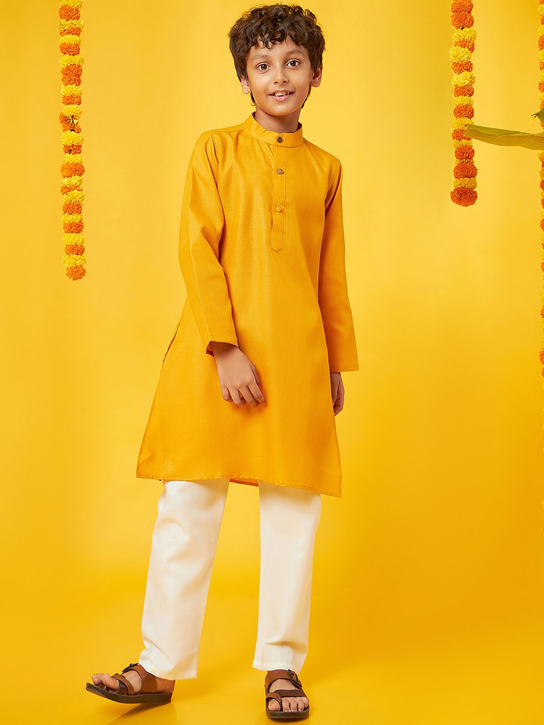 

BonOrganik Boys Band Collar Pure Silk Straight Kurta with Pyjamas, Mustard
