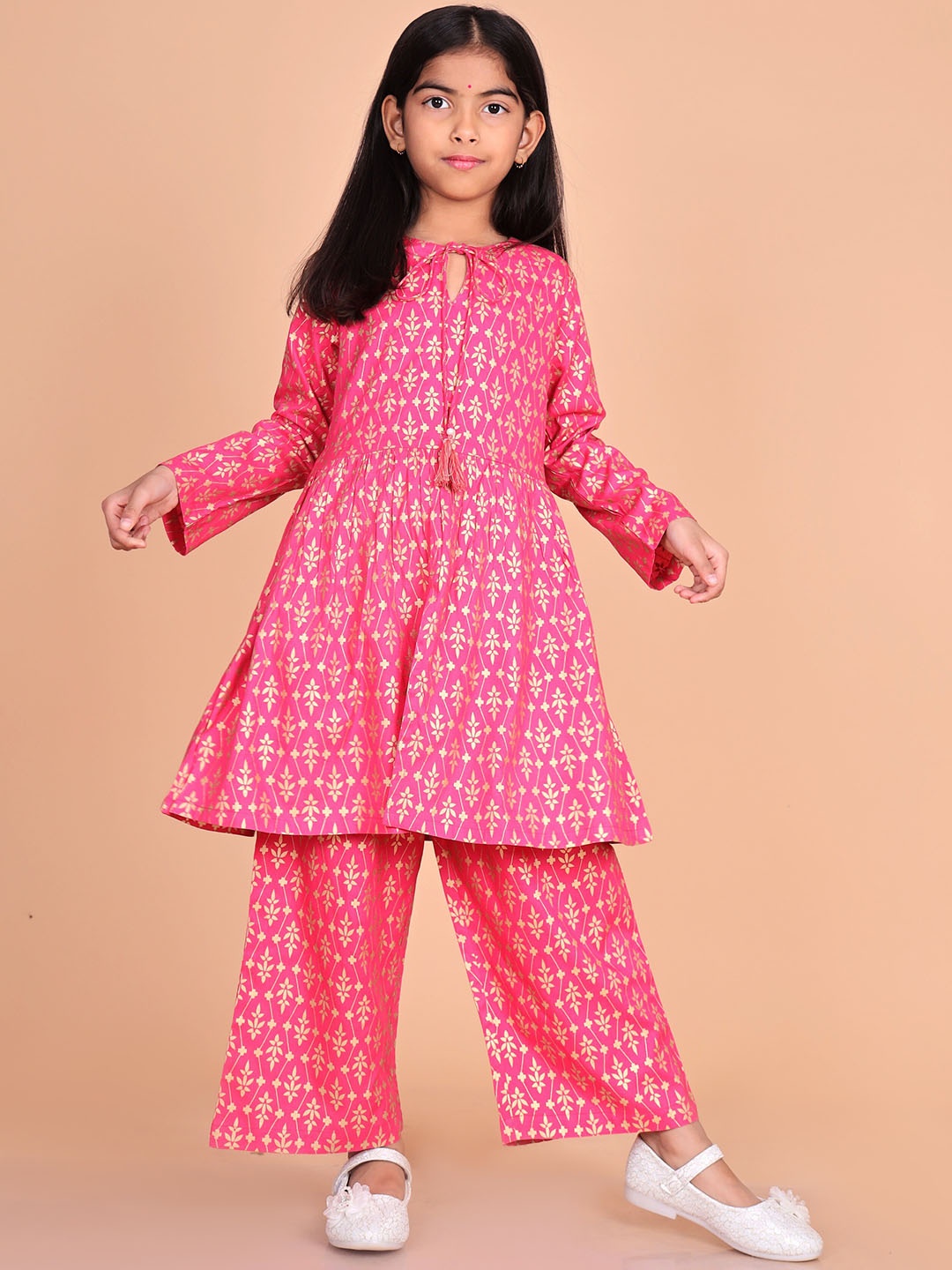 

BAESD Girls Ethnic Motifs Printed Empire Kurta with Palazzos, Pink