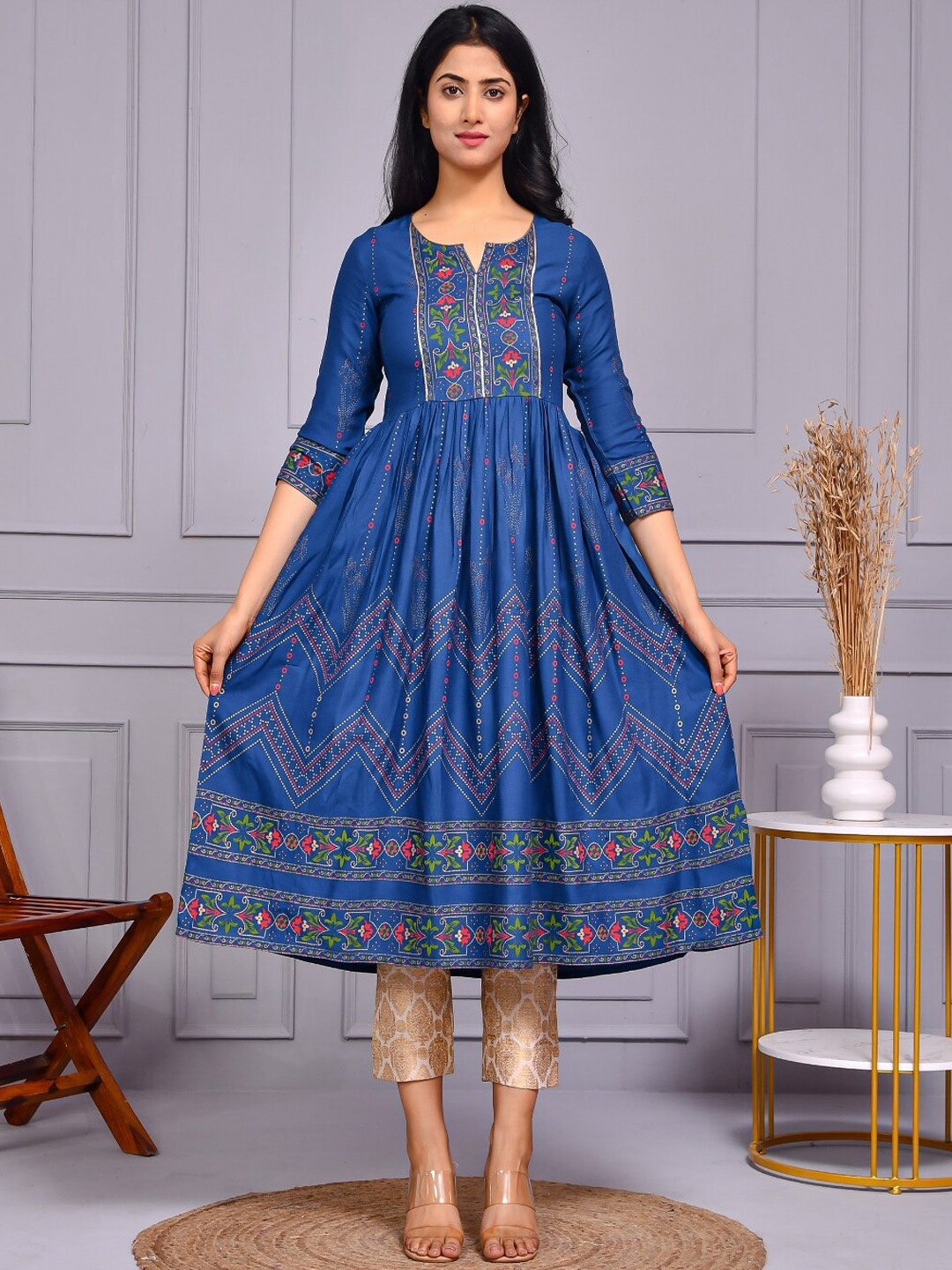 

Aspriya Ethnic Motifs Printed A-Line Kurta, Blue