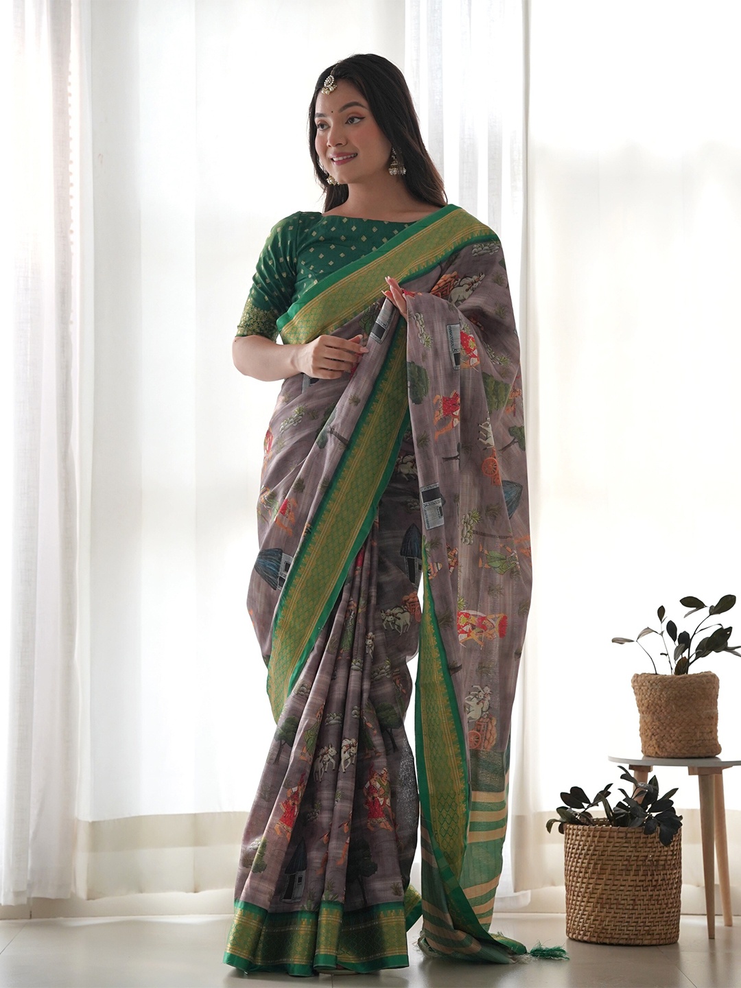 

Celeb Styles Kalamkari Printed Zari Saree, Mauve