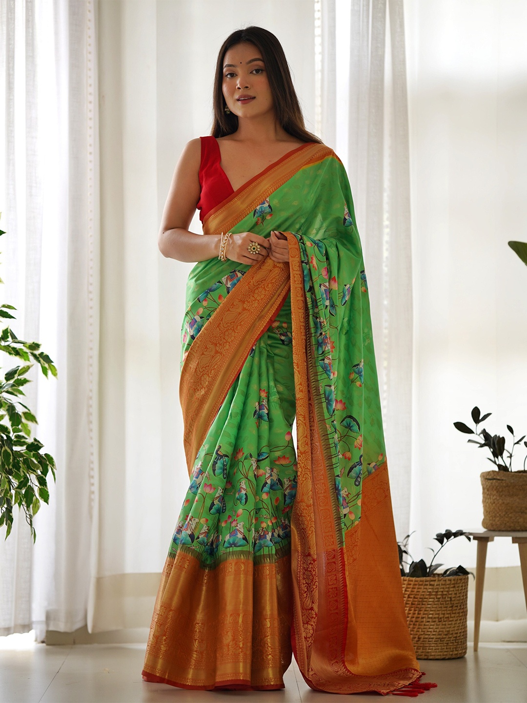 

Celeb Styles Kalamkari Printed Zari Saree, Green