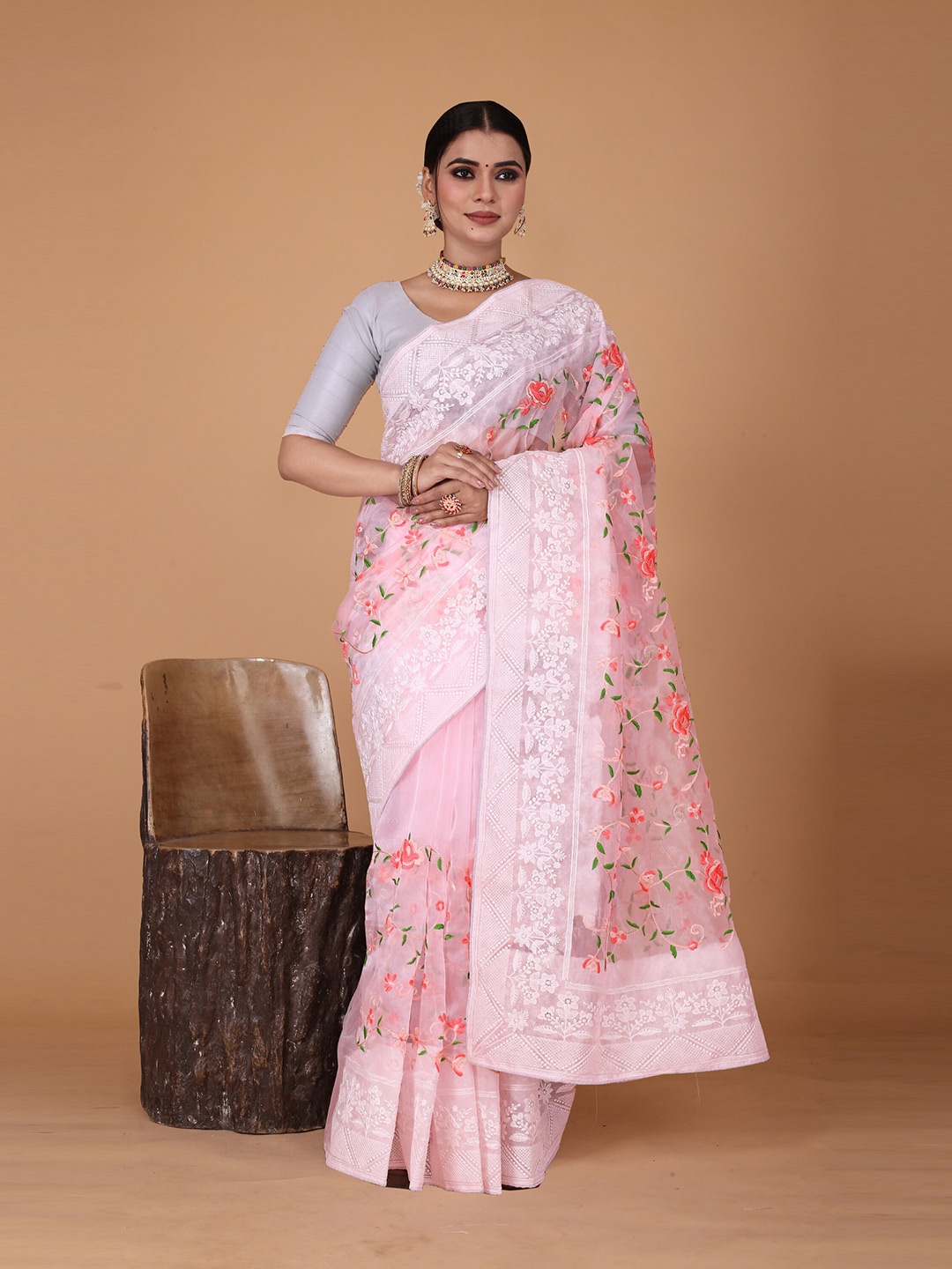 

Celeb Styles Floral Embroidered Organza Saree, Pink