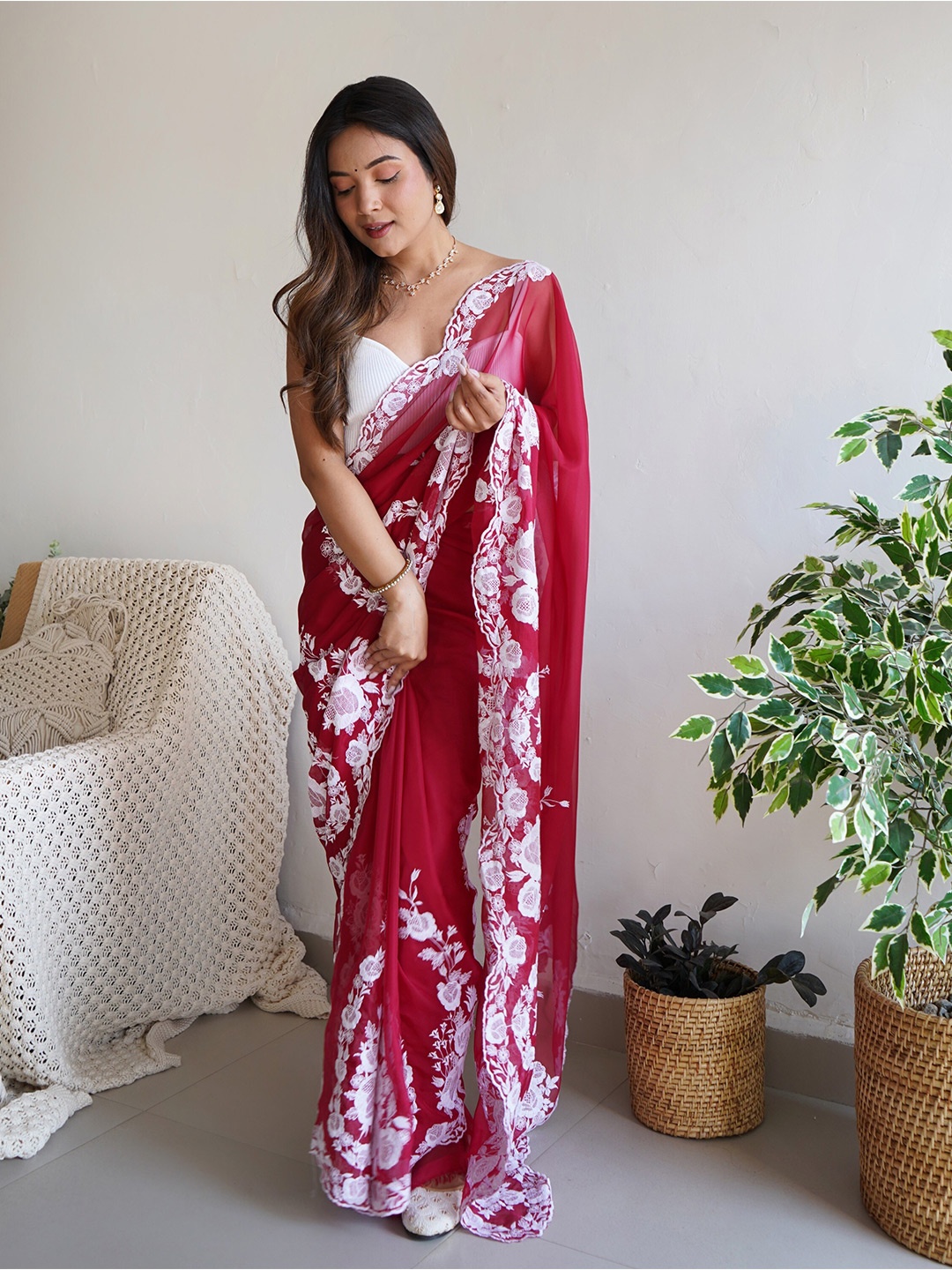 

Celeb Styles Floral Embroidered Organza Saree, Red