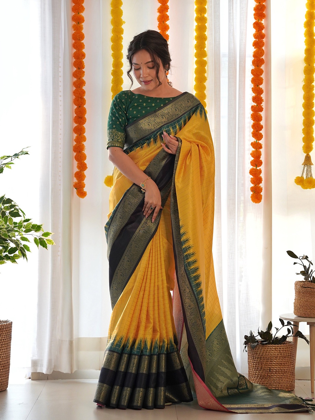 

Celeb Styles Checked Woven Design Zari Saree, Yellow