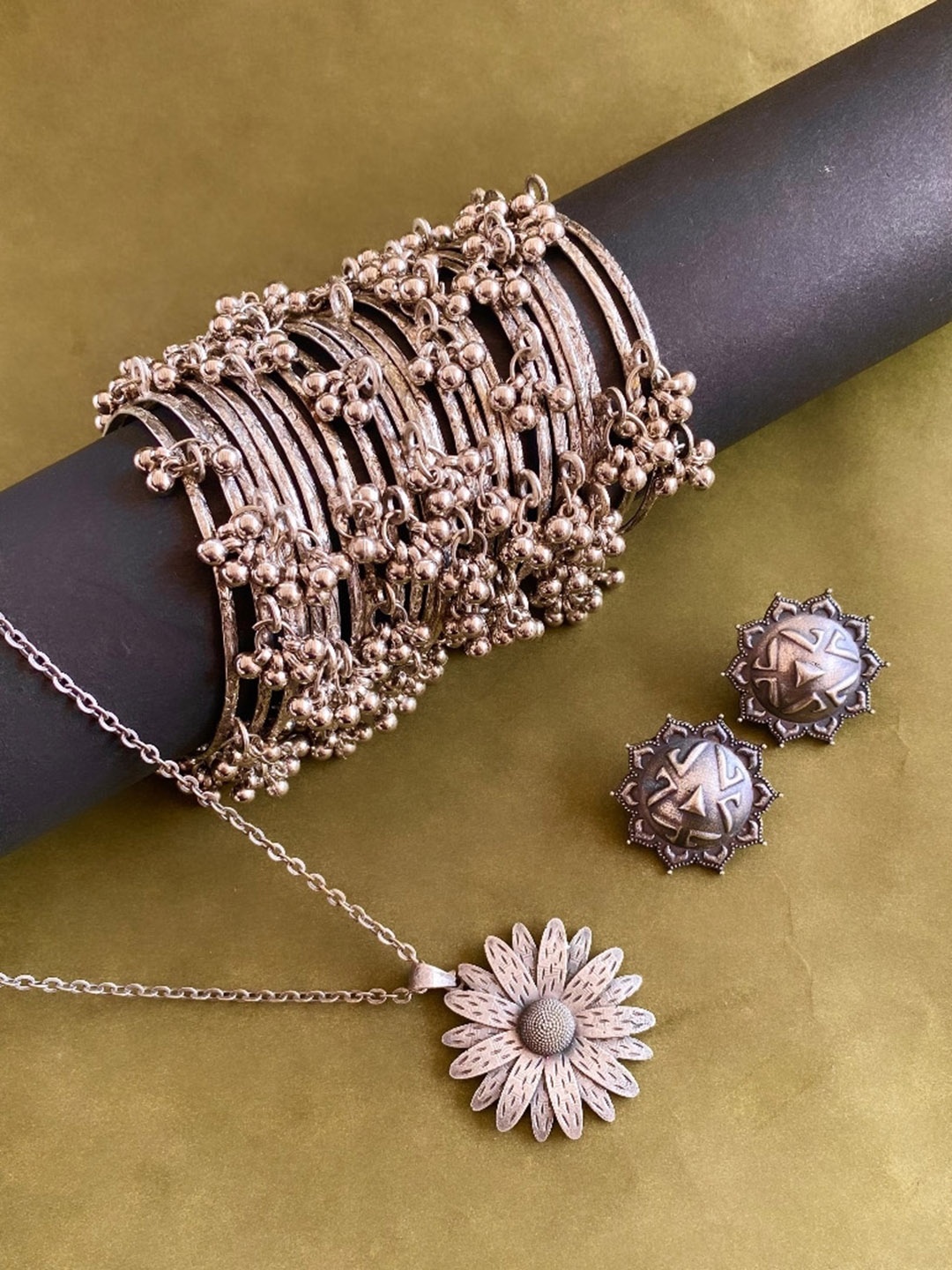 

ATIBELLE German Silver-Plated Stone-Studded & Beaded Jewellery Set