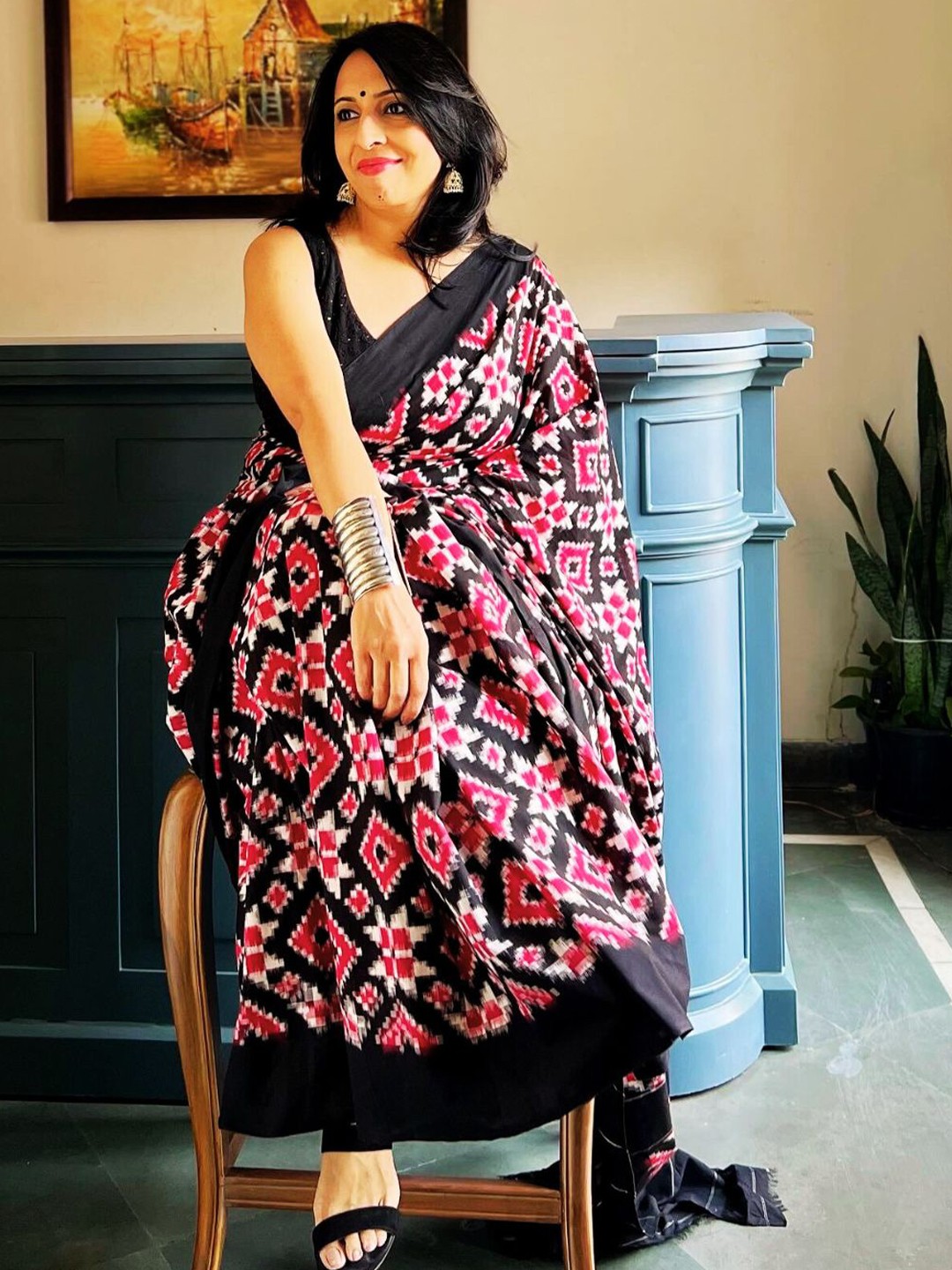 

ADITRI Handloom Ethnic Motifs Pure Cotton Handloom Ikat Saree, Multi