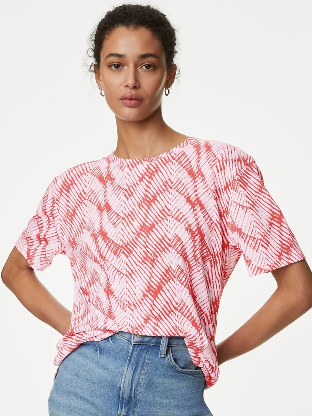 

Marks & Spencer Round Neck Printed Drop-Shoulder Sleeves T-shirt, Pink