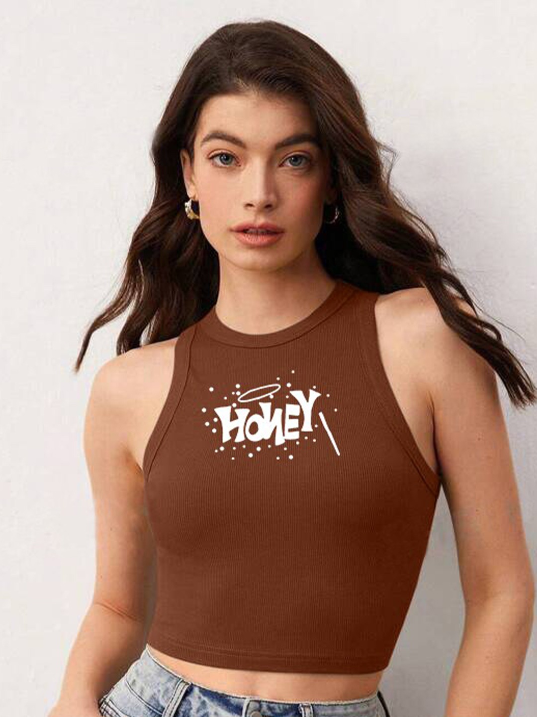 

TABADTOD Typography Printed Ribbed Fitted Crop Top, Brown