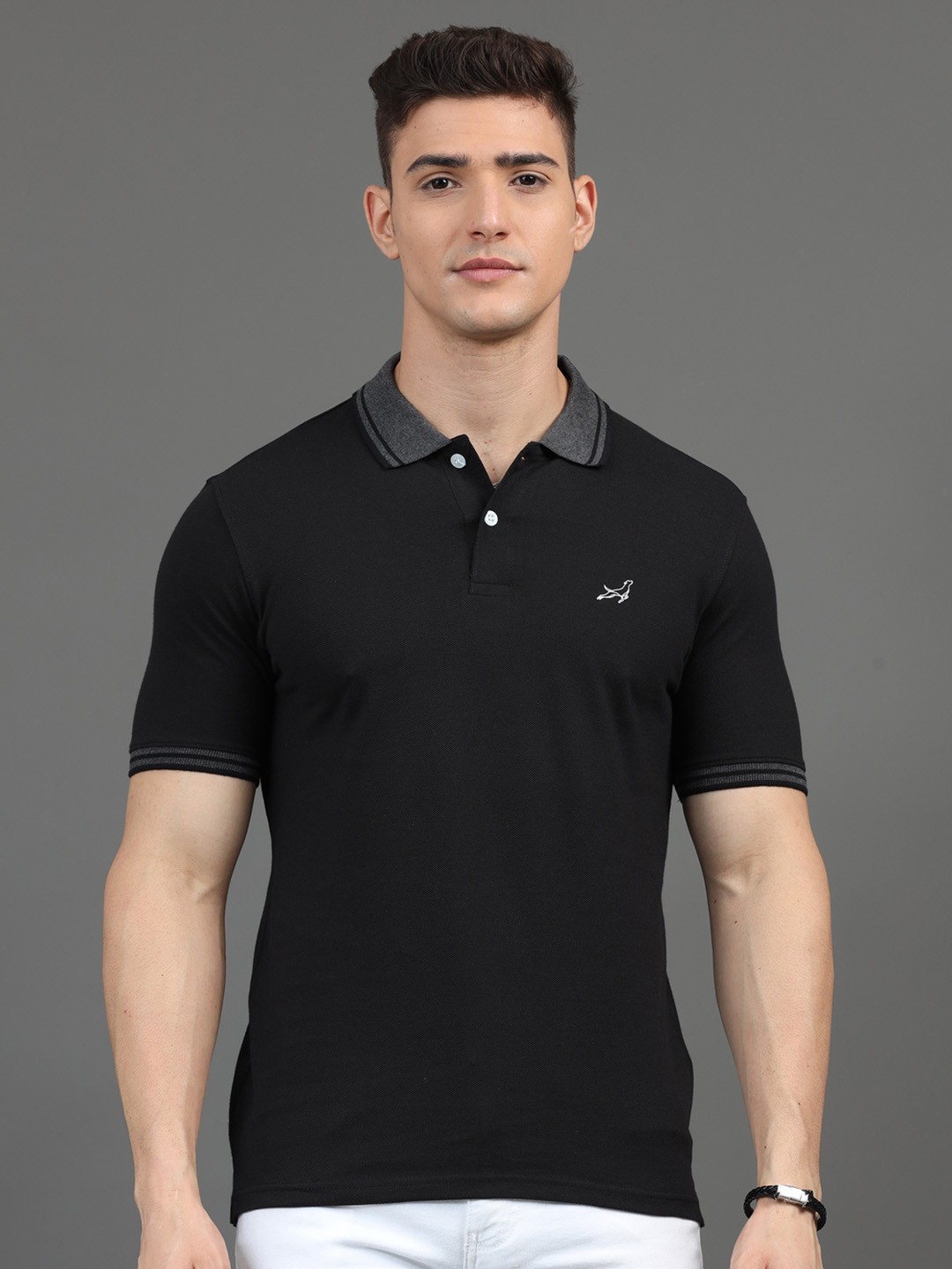 

Dogi Verg Polo Collar Slim Fit Cotton T-shirt, Black