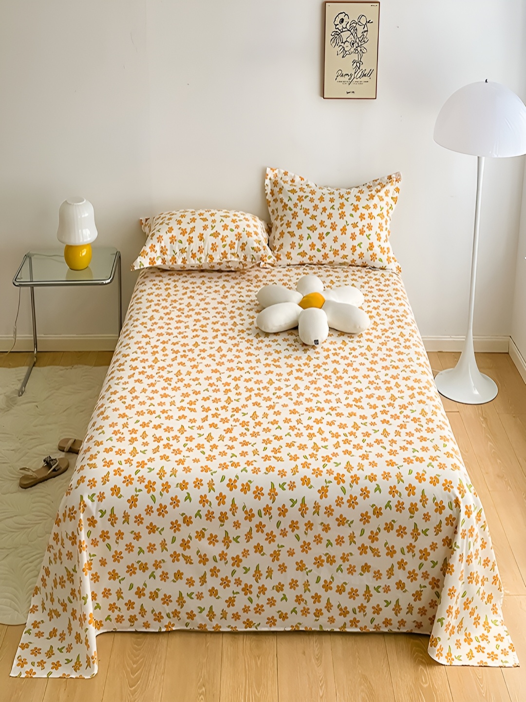 

JC HOME White & Orange Floral Cotton 230 TC Queen Bedsheet with 2 Pillow Covers
