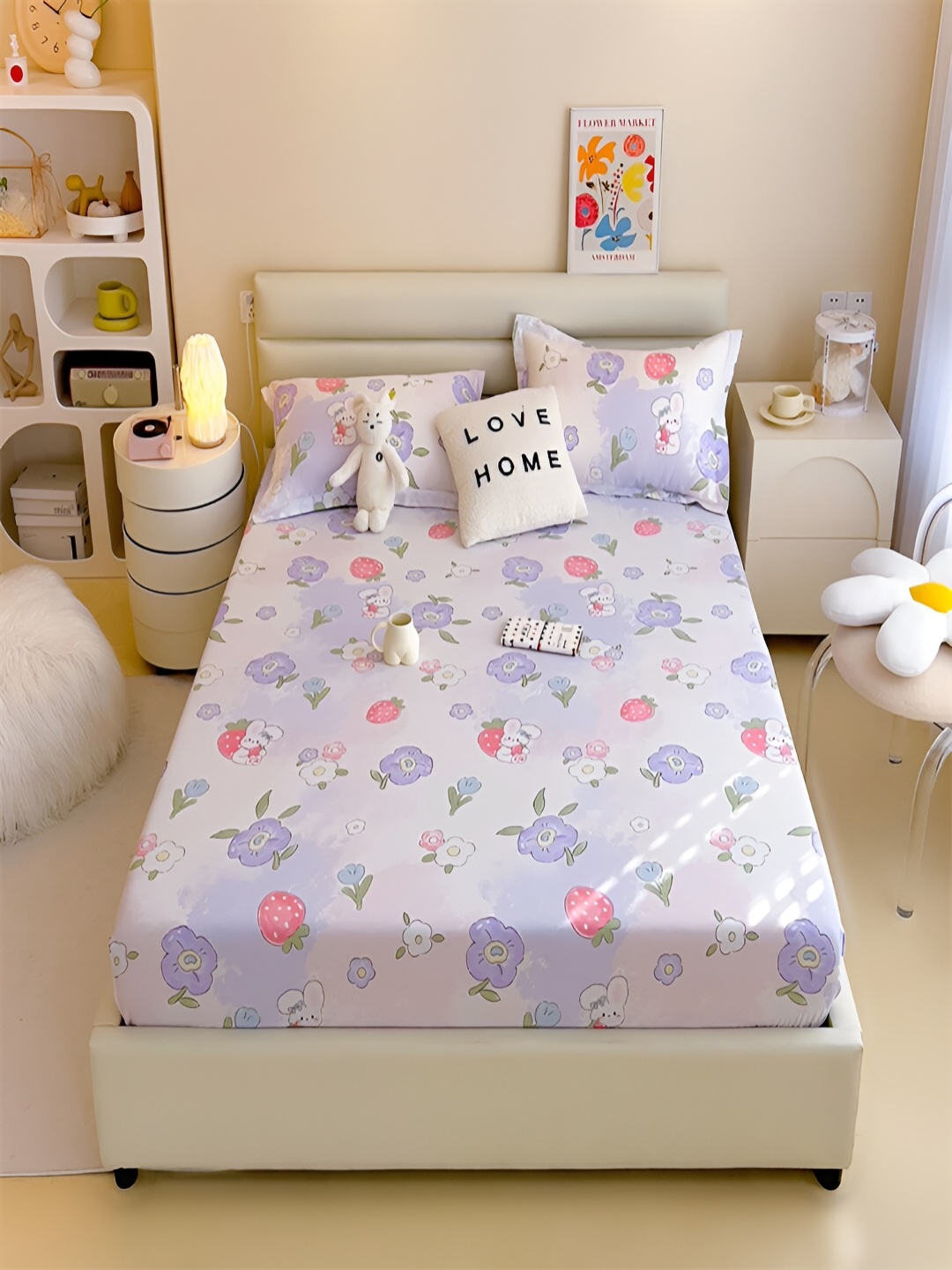 

JC HOME Purple Floral Fitted 230 TC Cotton King Bedsheet with 2 Pillow Covers