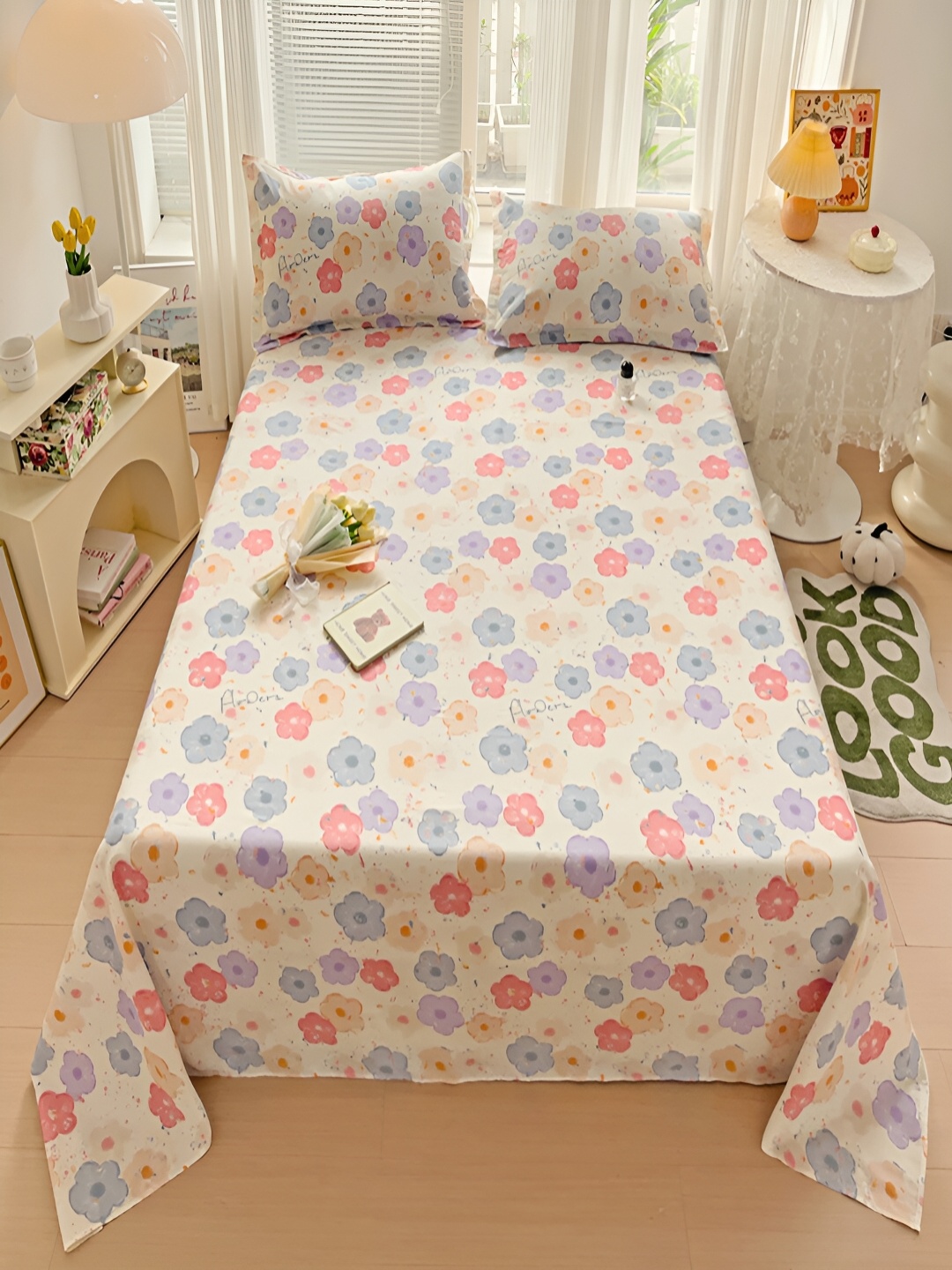 

JC HOME Off White & Blue Floral 240 TC Single Bedsheet with 1 Pillow Covers