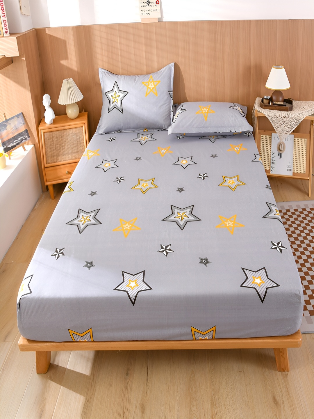 

JC HOME Grey & Orange Geometric 150 TC Queen Bedsheet with 2 Pillow Covers