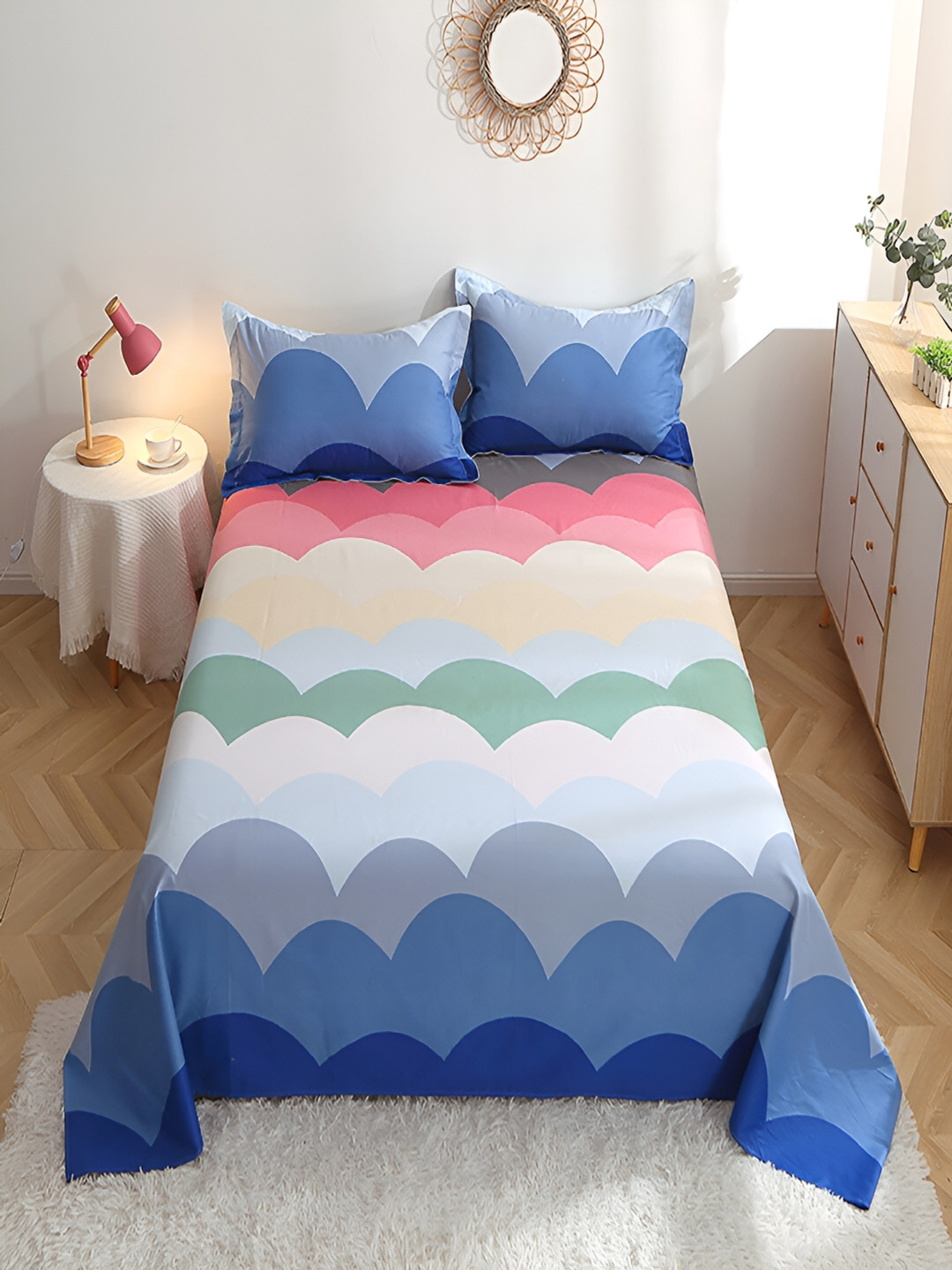 

JC HOME White & Blue Graphic 210 TC Cotton King Bedsheet with 2 Pillow Covers