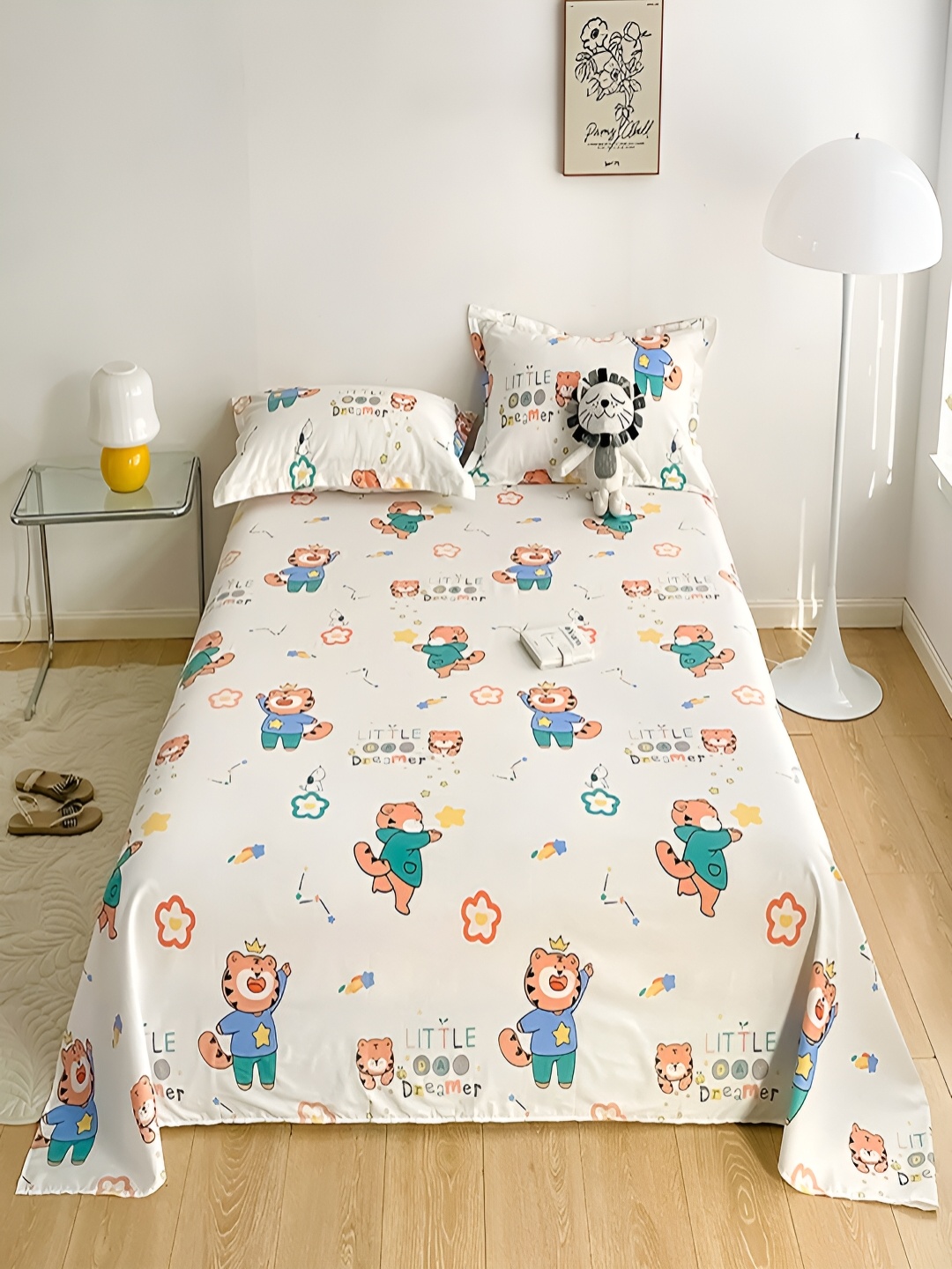 

JC HOME White & Orange Cartoon Cotton 230 TC Characters King Bedsheet Set