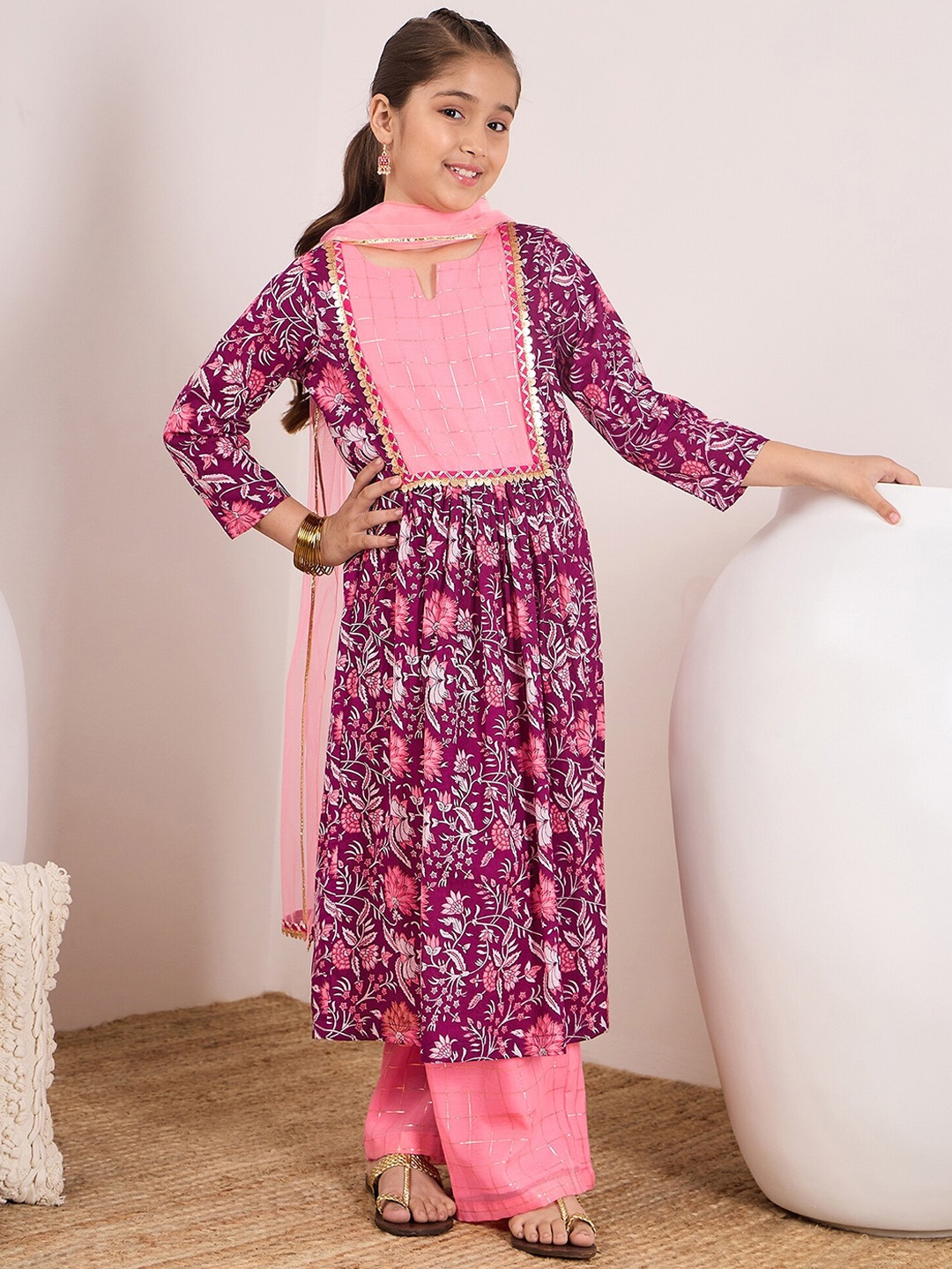 

pspeaches Girls Floral Printed Pleated Anarkali Pure Cotton Kurta with Trousers & Dupatta, Purple