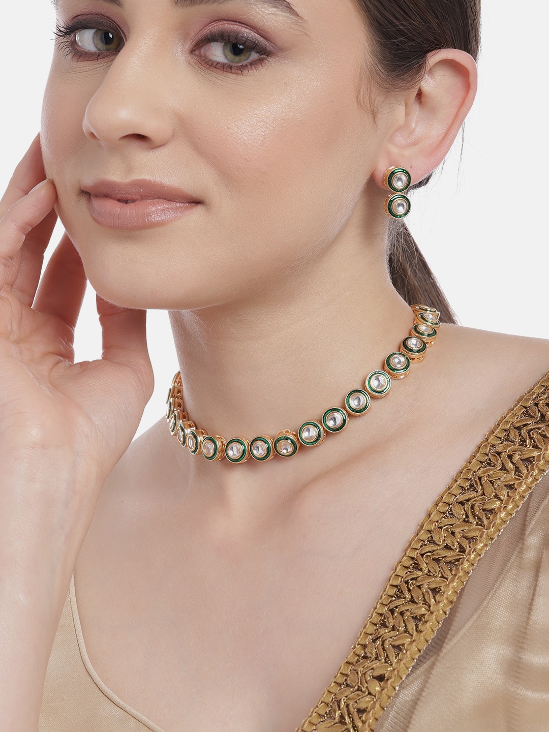 

Anouk Premium Gold-Plated Kundan Jewellery Set